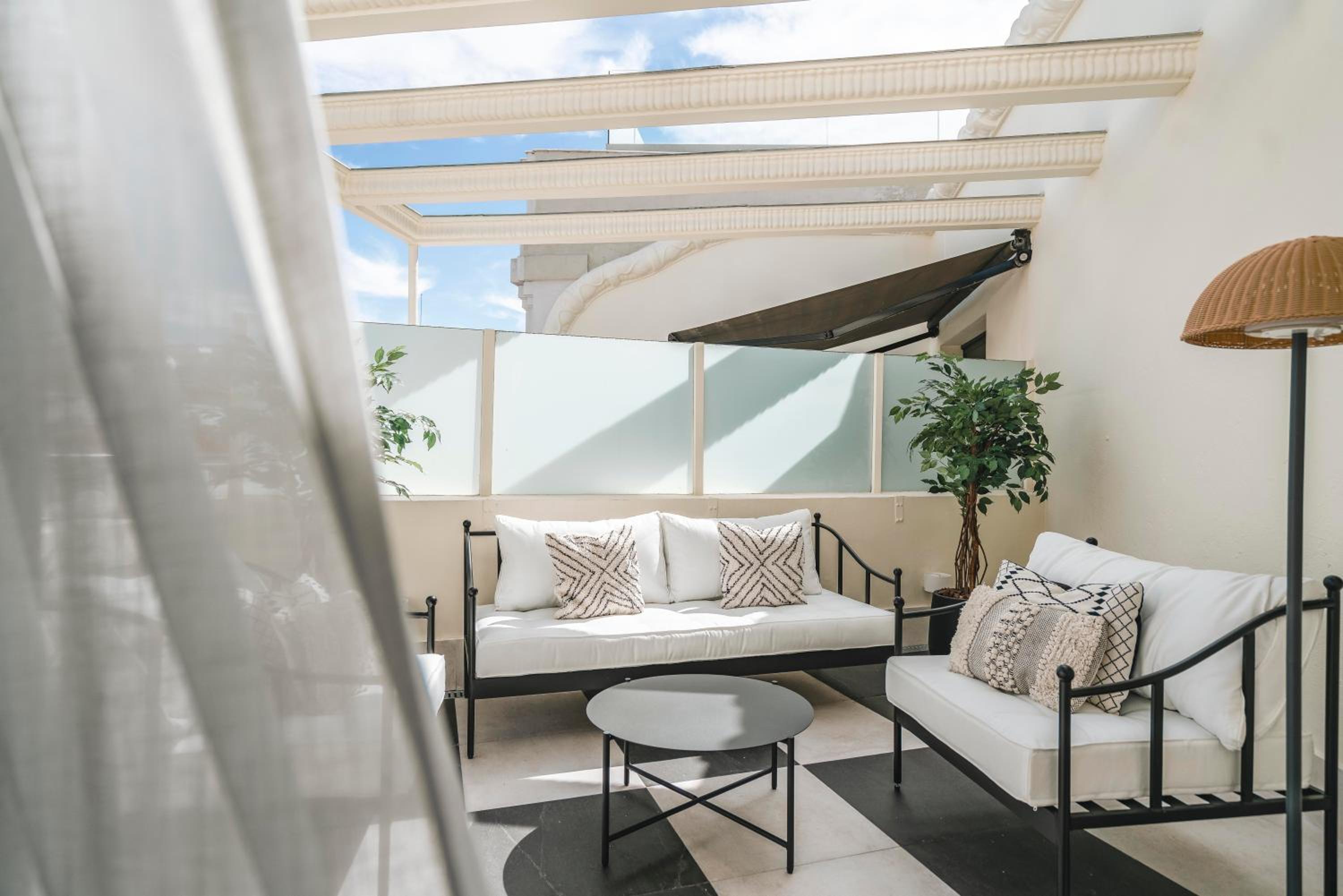 Deluxe Room with Terrace