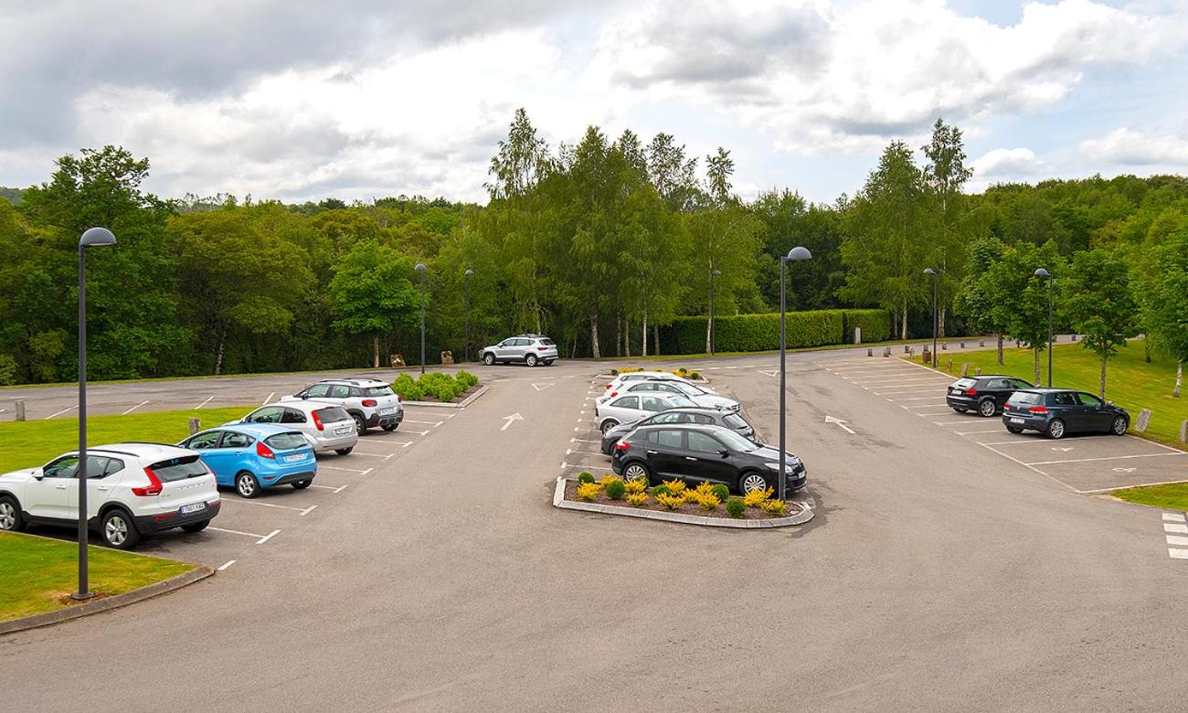 Twin Room with Parking