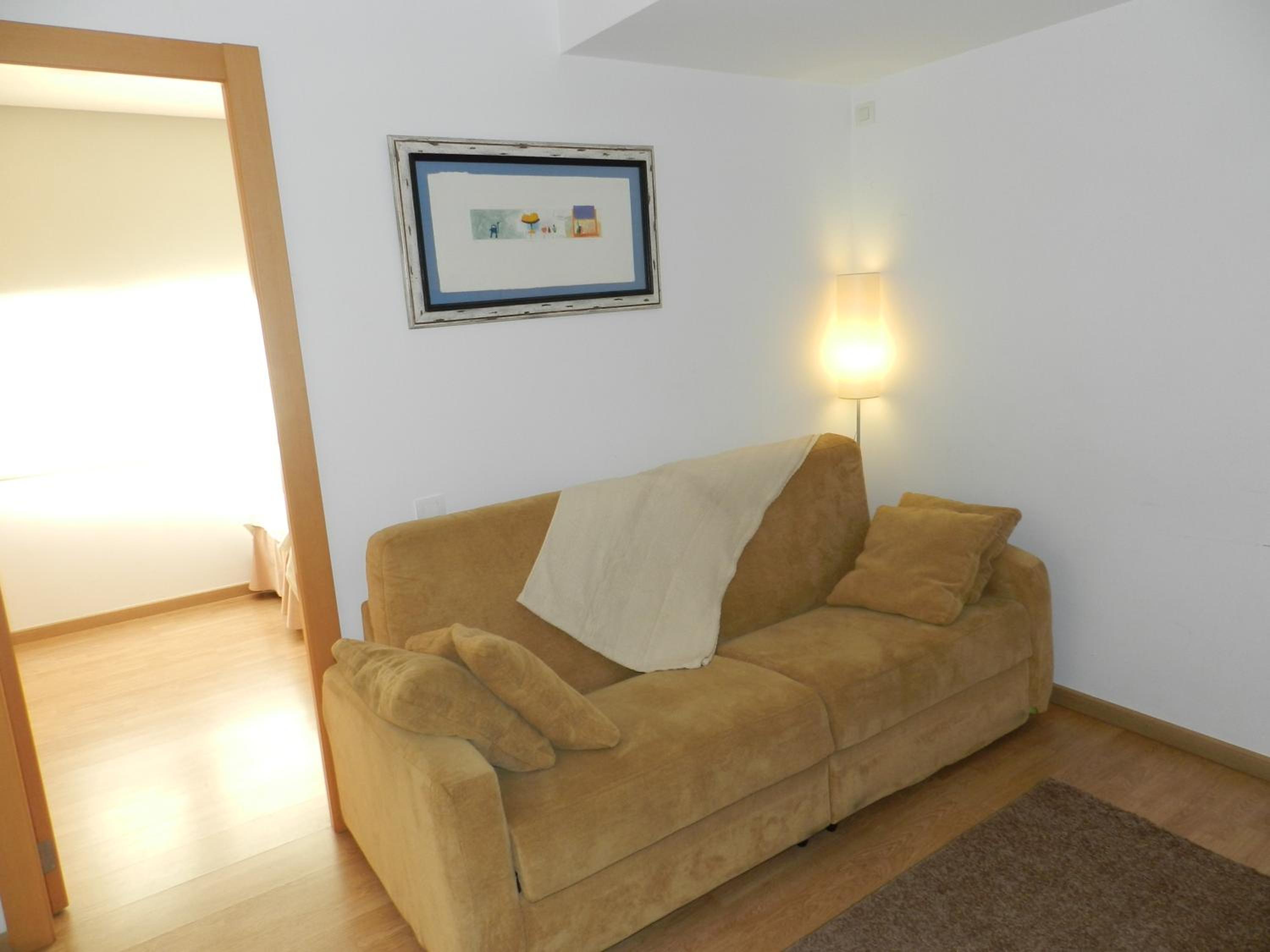 One-Bedroom Apartment with Terrace photo 1
