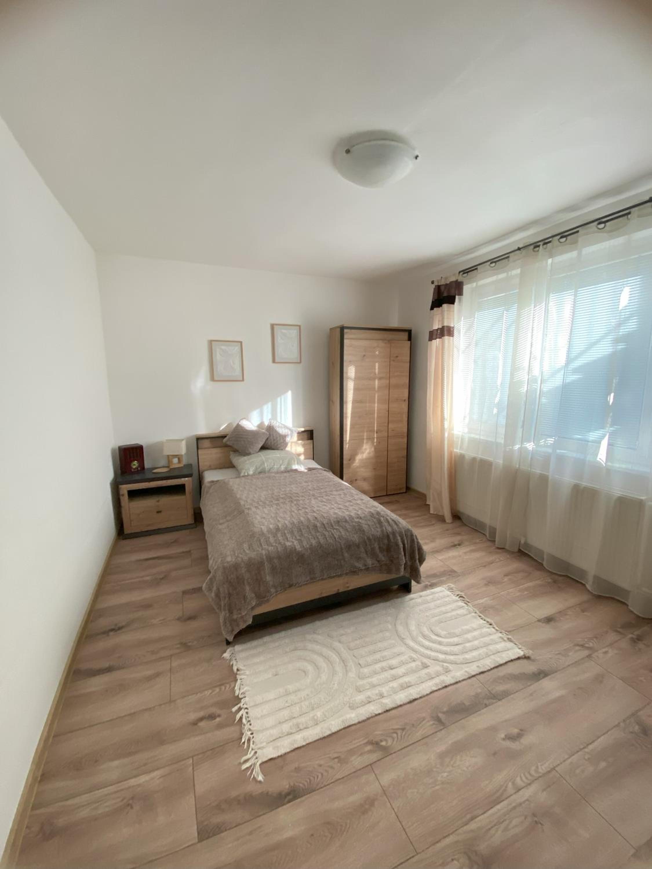 Two-Bedroom Apartment with Balcony - Annex photo 1