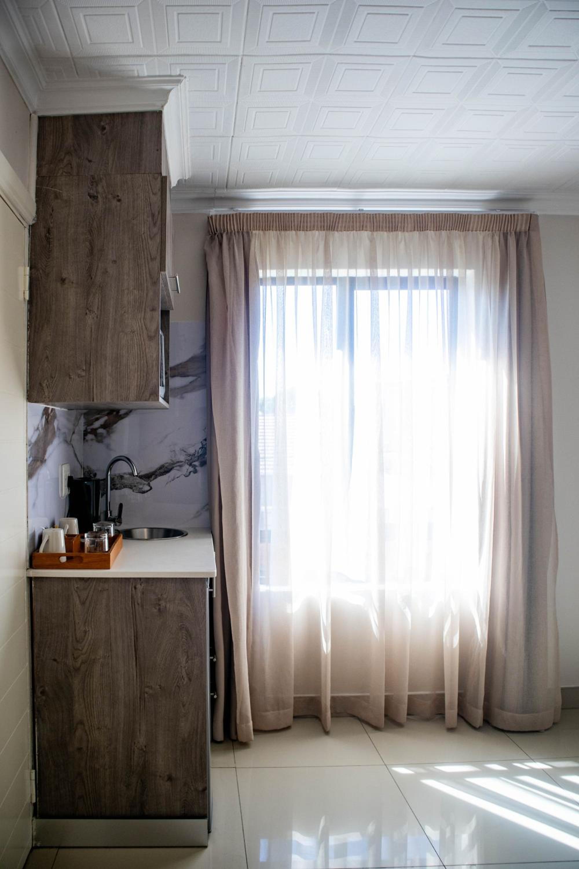Deluxe Room - Photo 3
