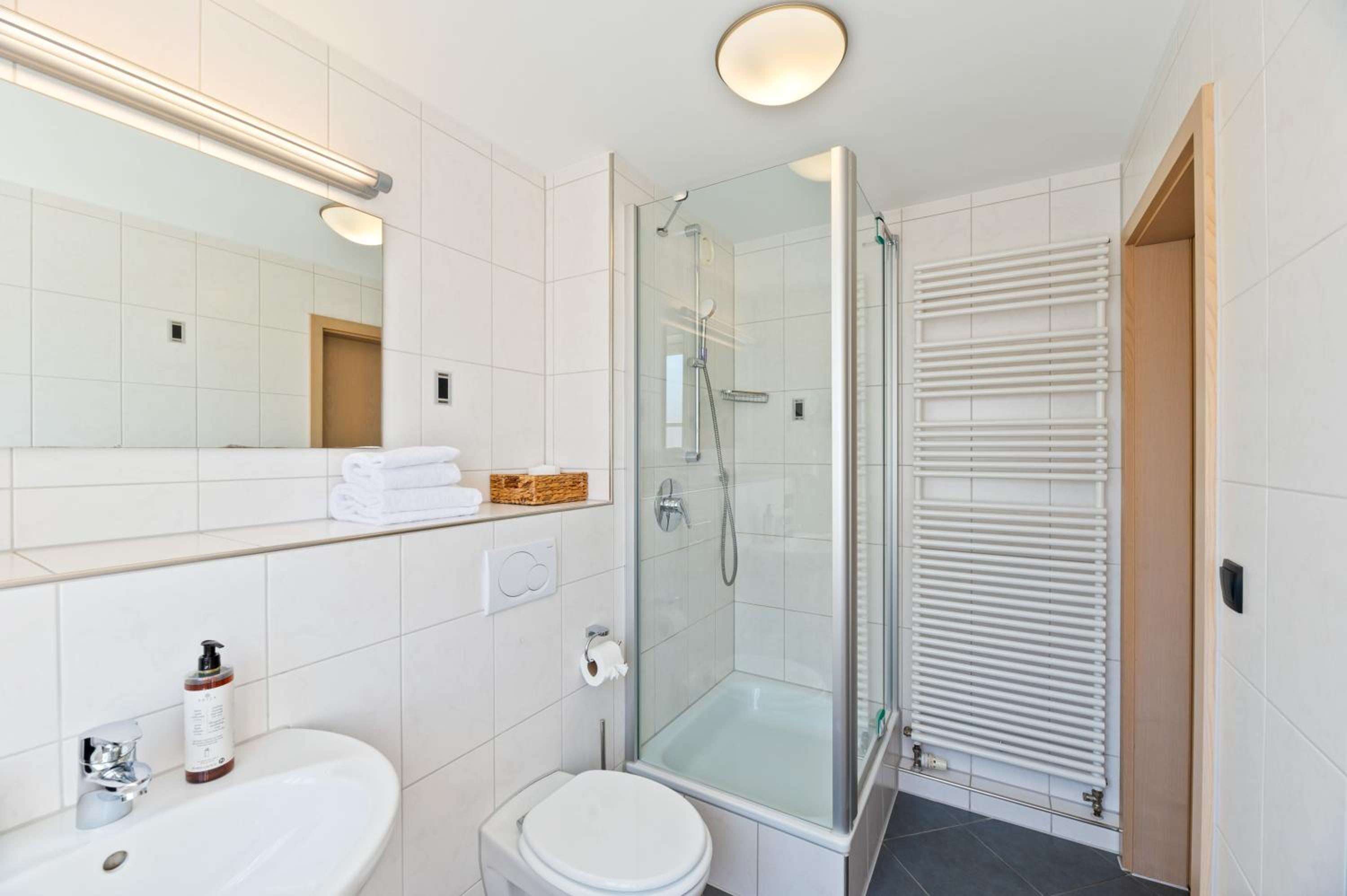 Single Room photo 2