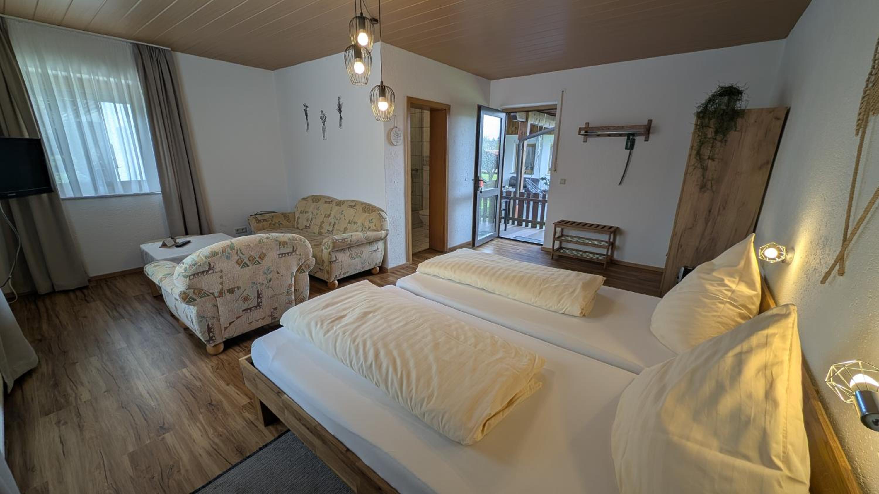 Double Room with Terrace - Photo 4