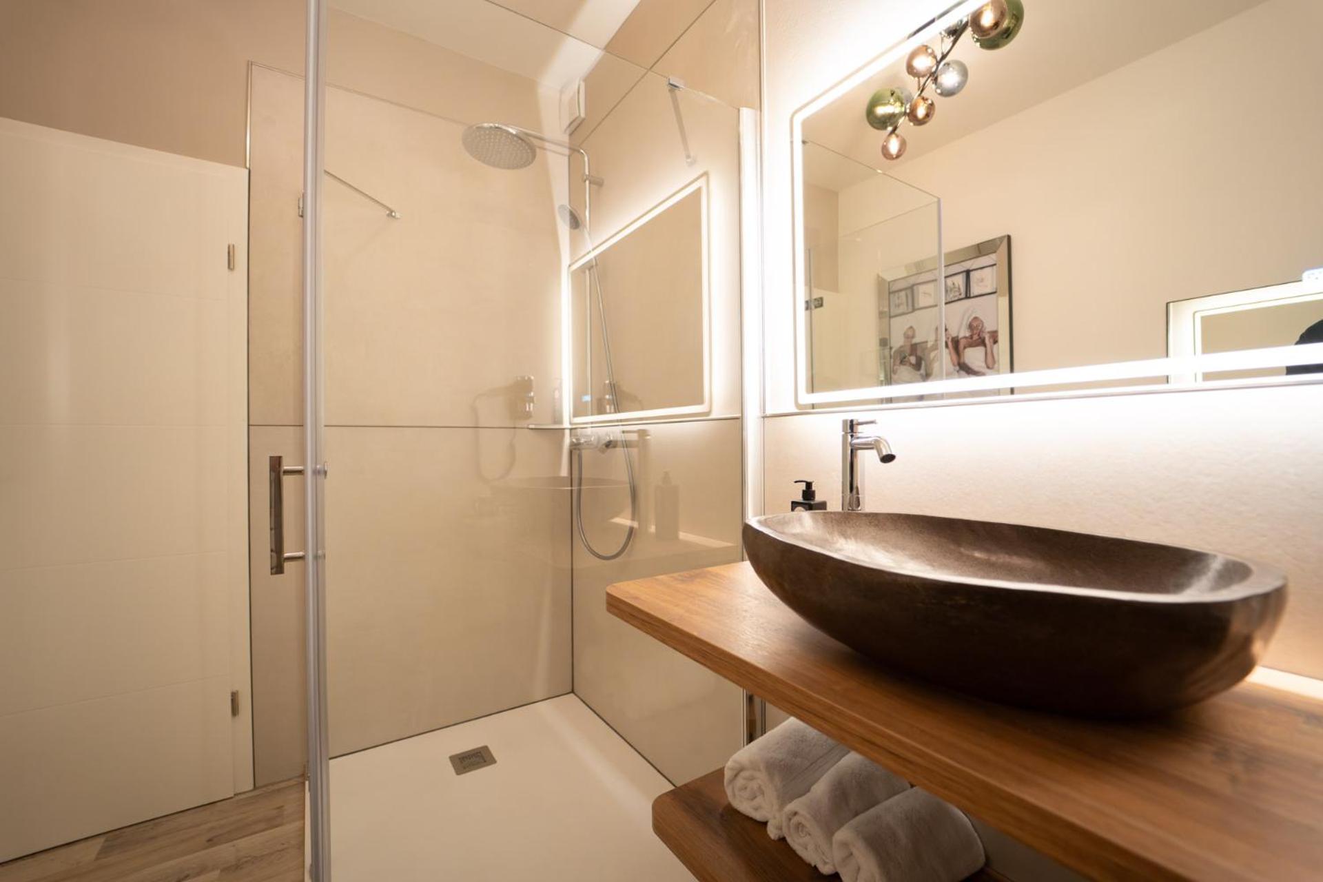 Two-Bedroom Apartment with Terrace photo 1