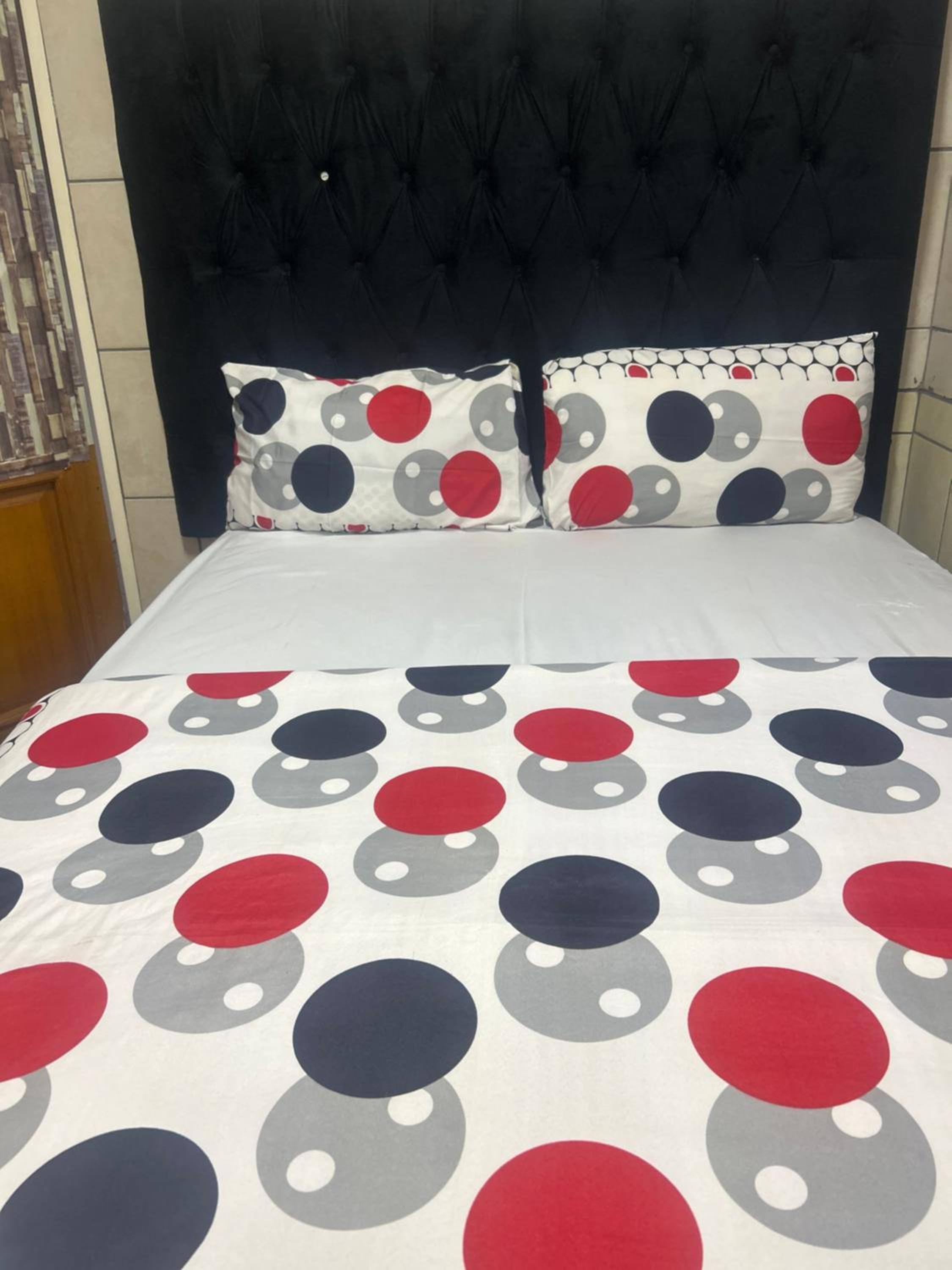 Budget Double Room photo 2
