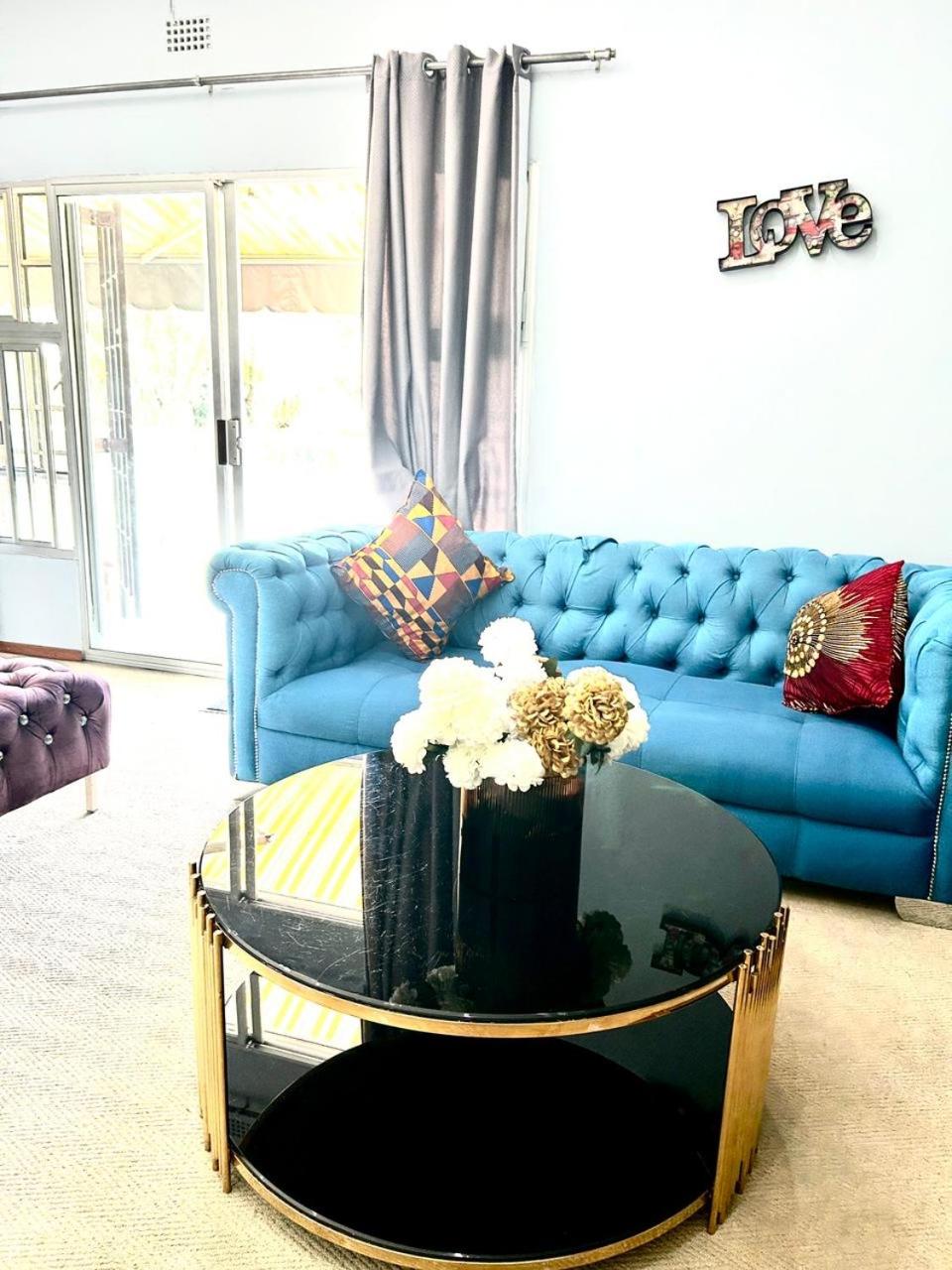 Superior King Room photo 2