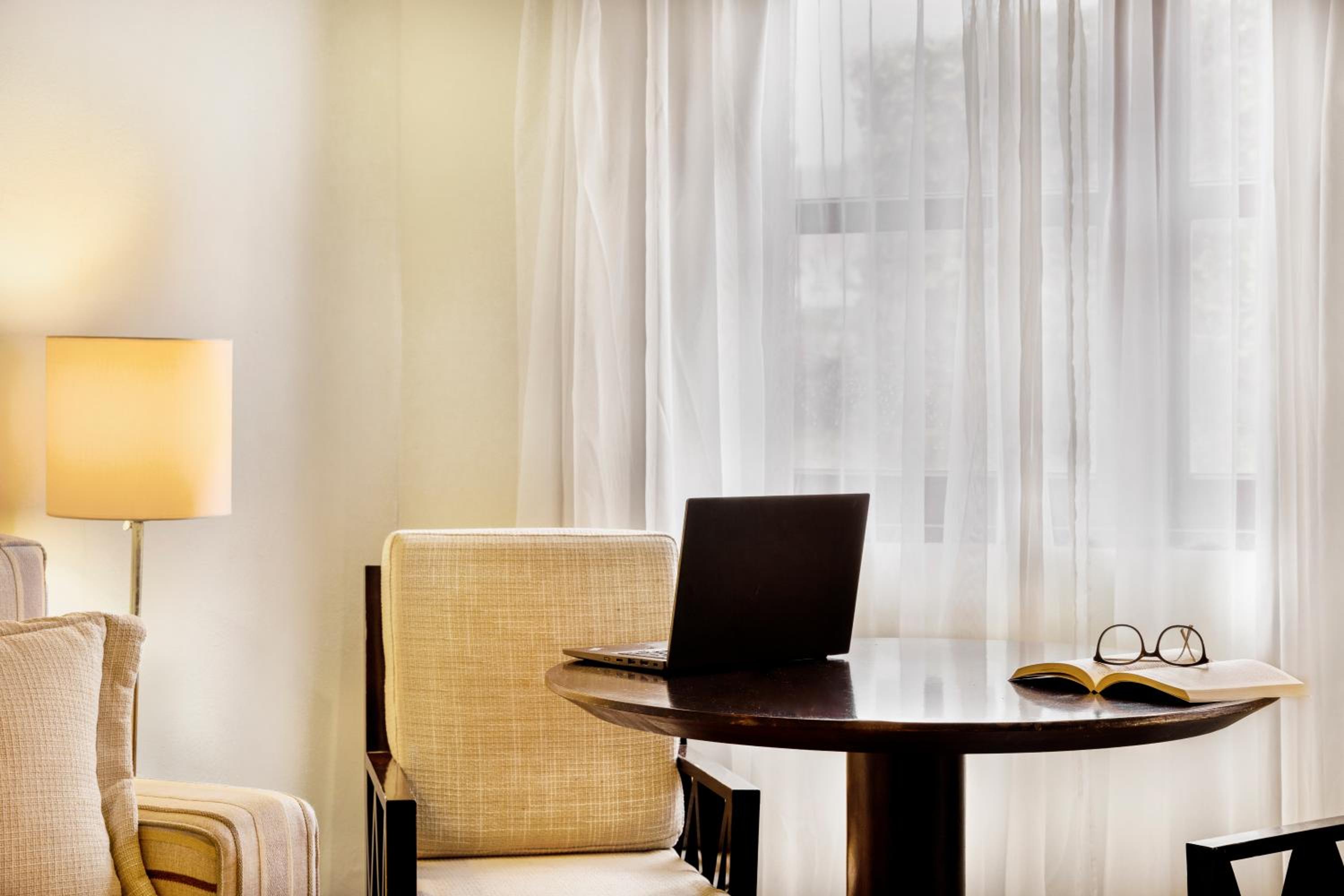 Standard Suite (2 adults + 2 children) - Photo 3