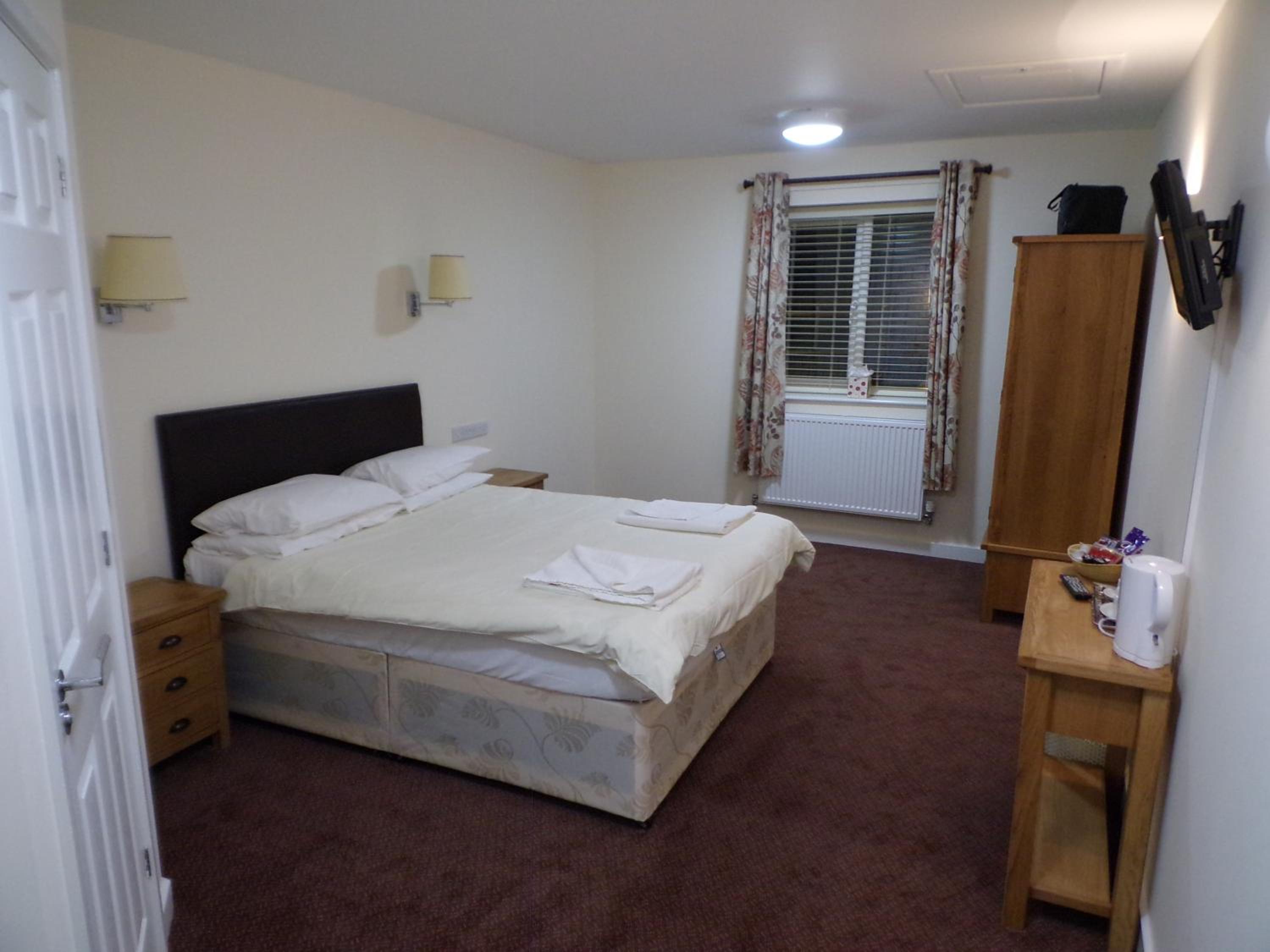 Standard Double Room - Photo 5