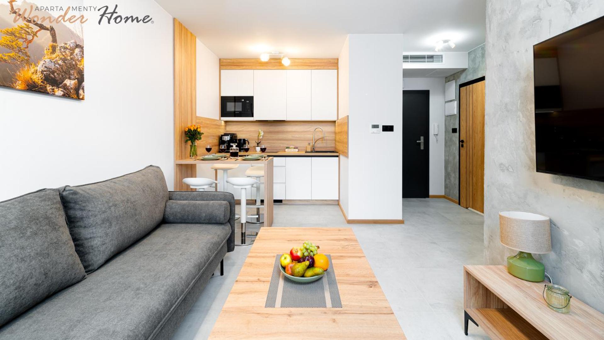 One-Bedroom Deluxe Apartment photo 2