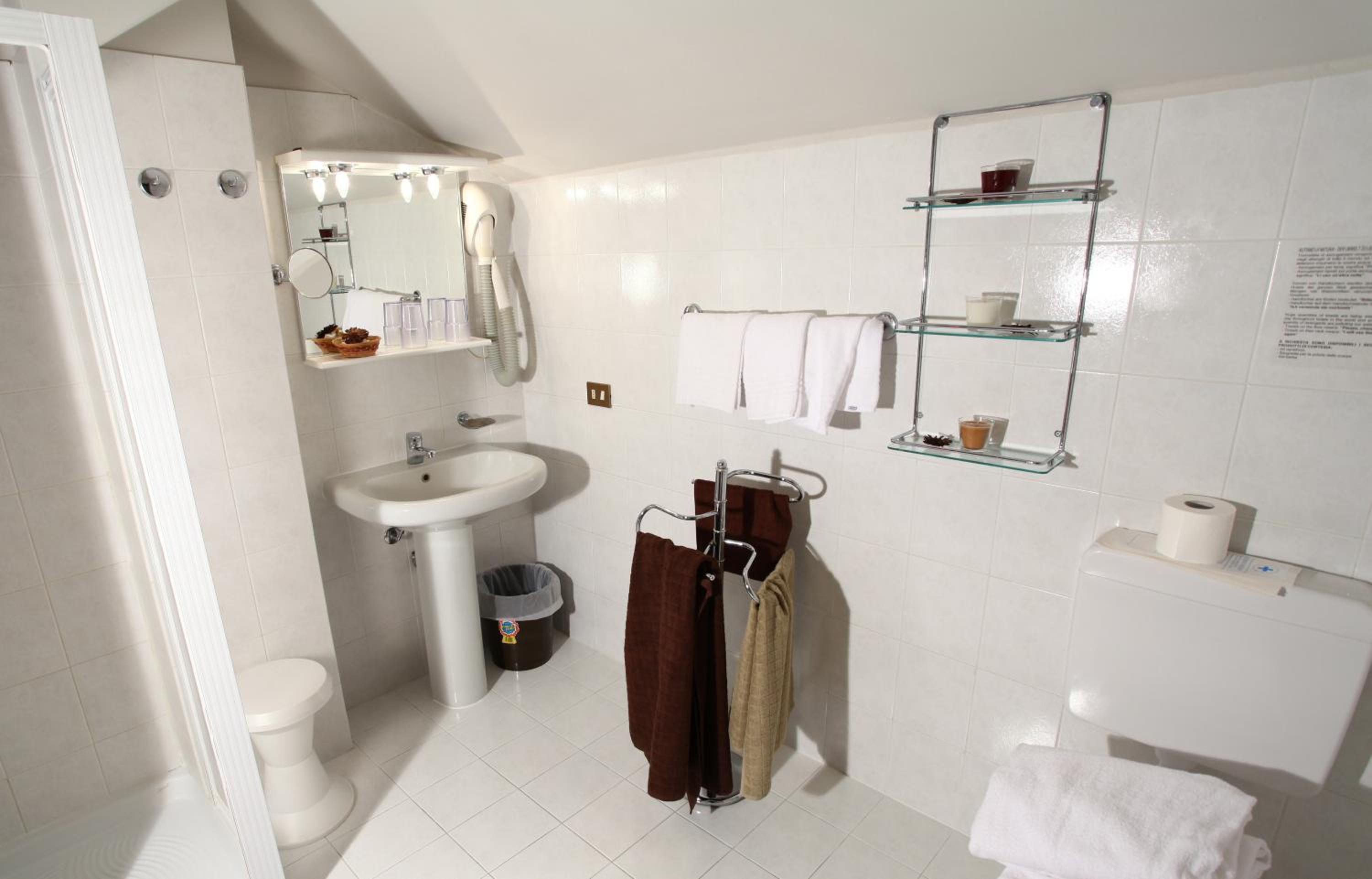 Quadruple Room photo 2
