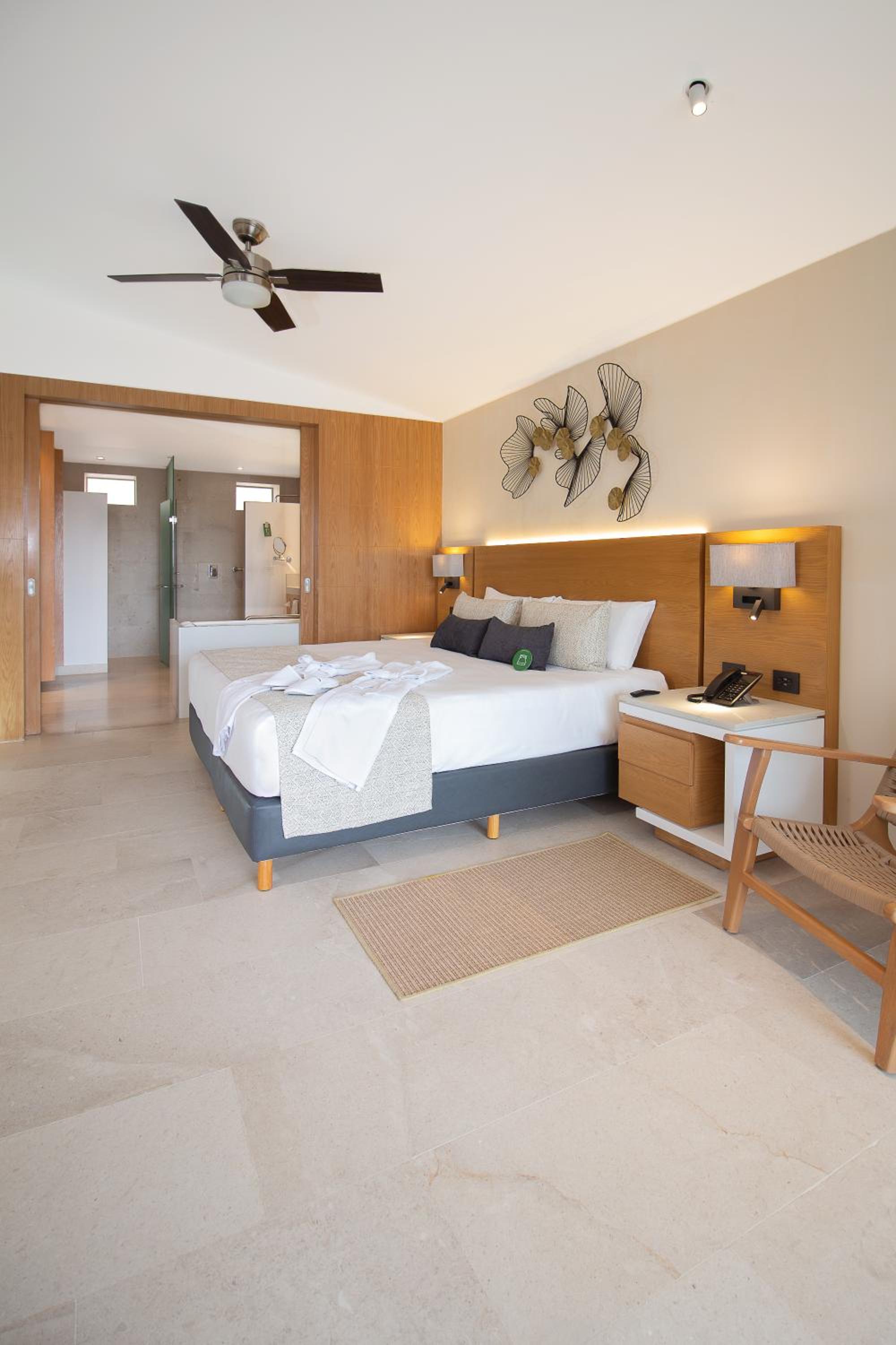 SUITE PREMIUM OCEANFRONT - Photo 8
