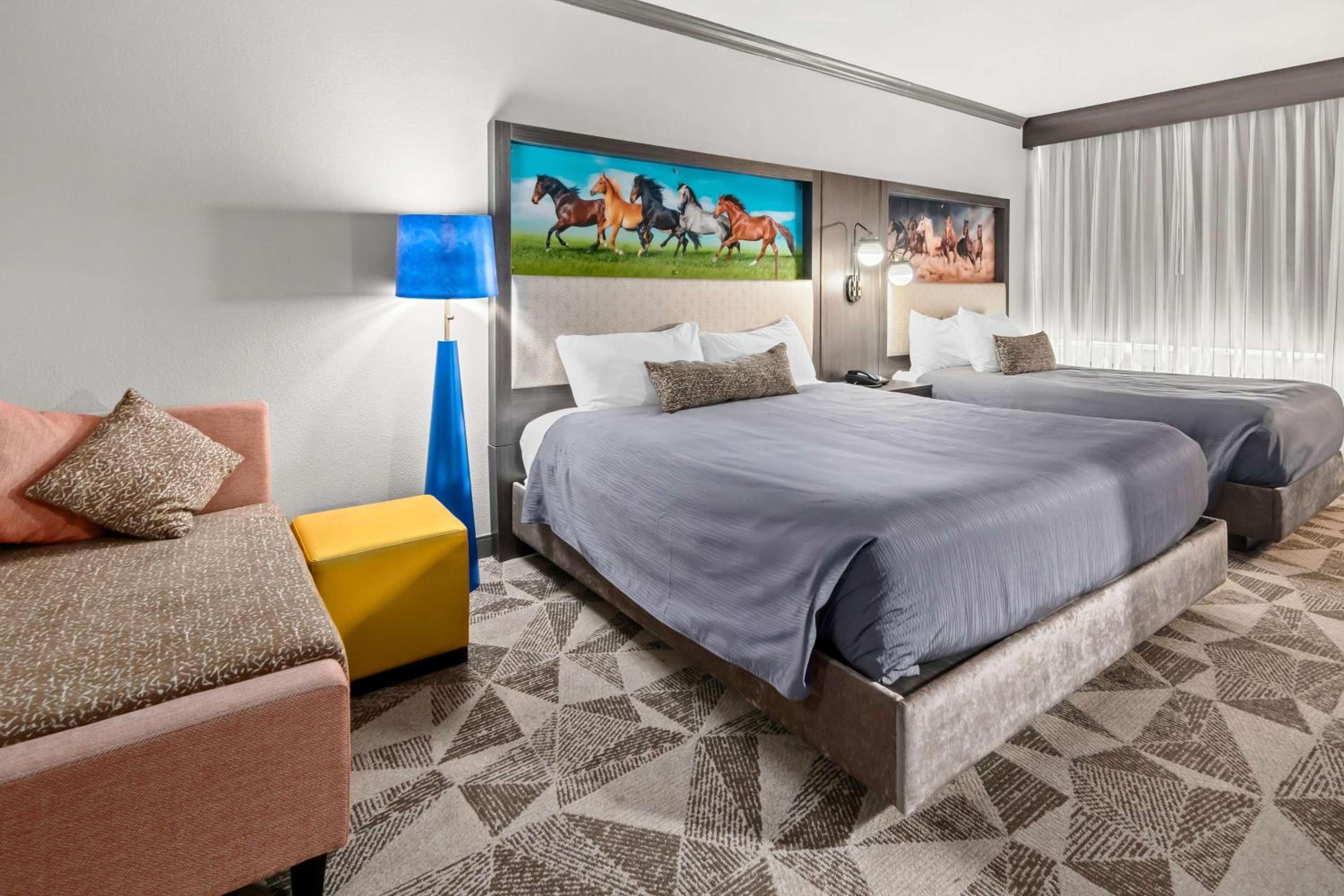 Larger Family Suite with One King and One Queen Bed - Non-Smoking - Photo 2
