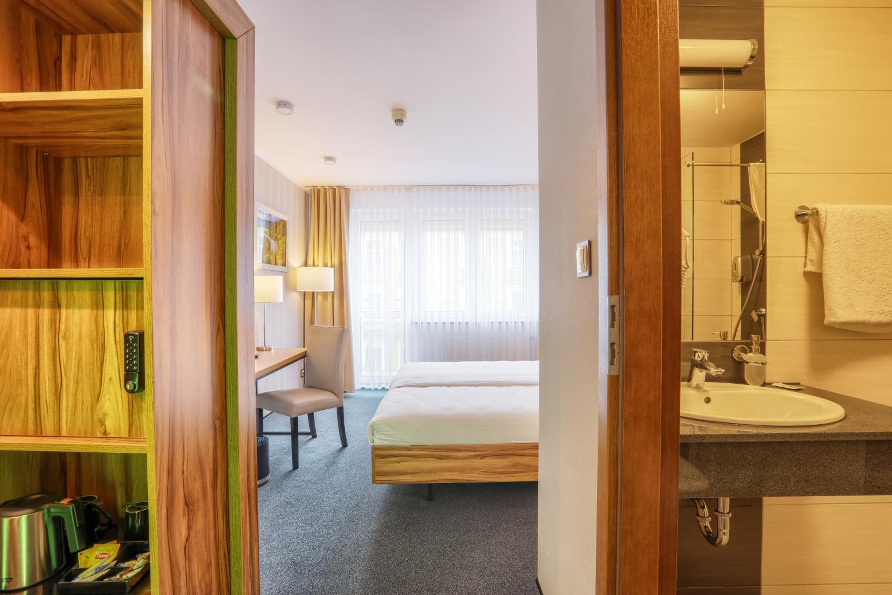 Double Room - Photo 4