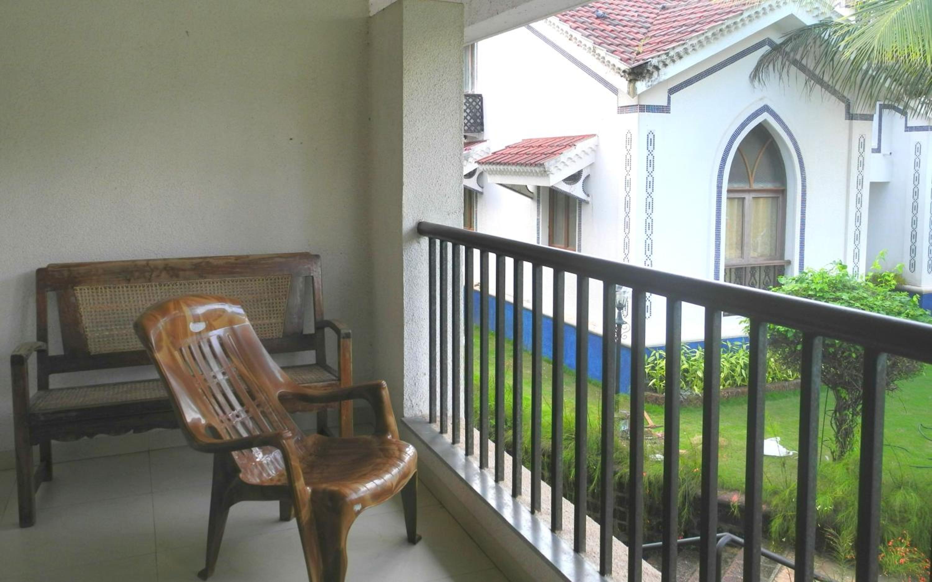 Apartment with Pool View  - Photo 4