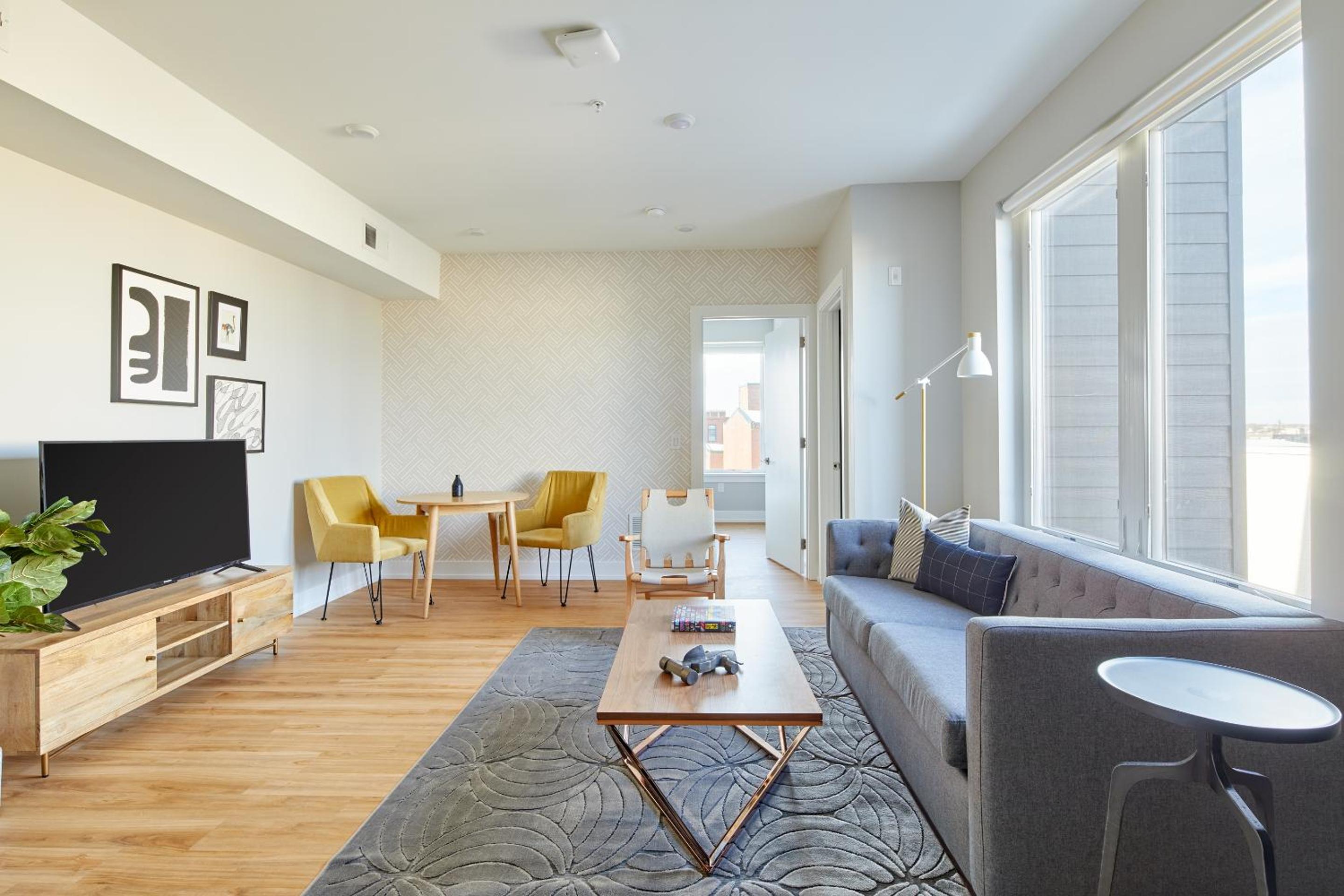 One-Bedroom Apartment