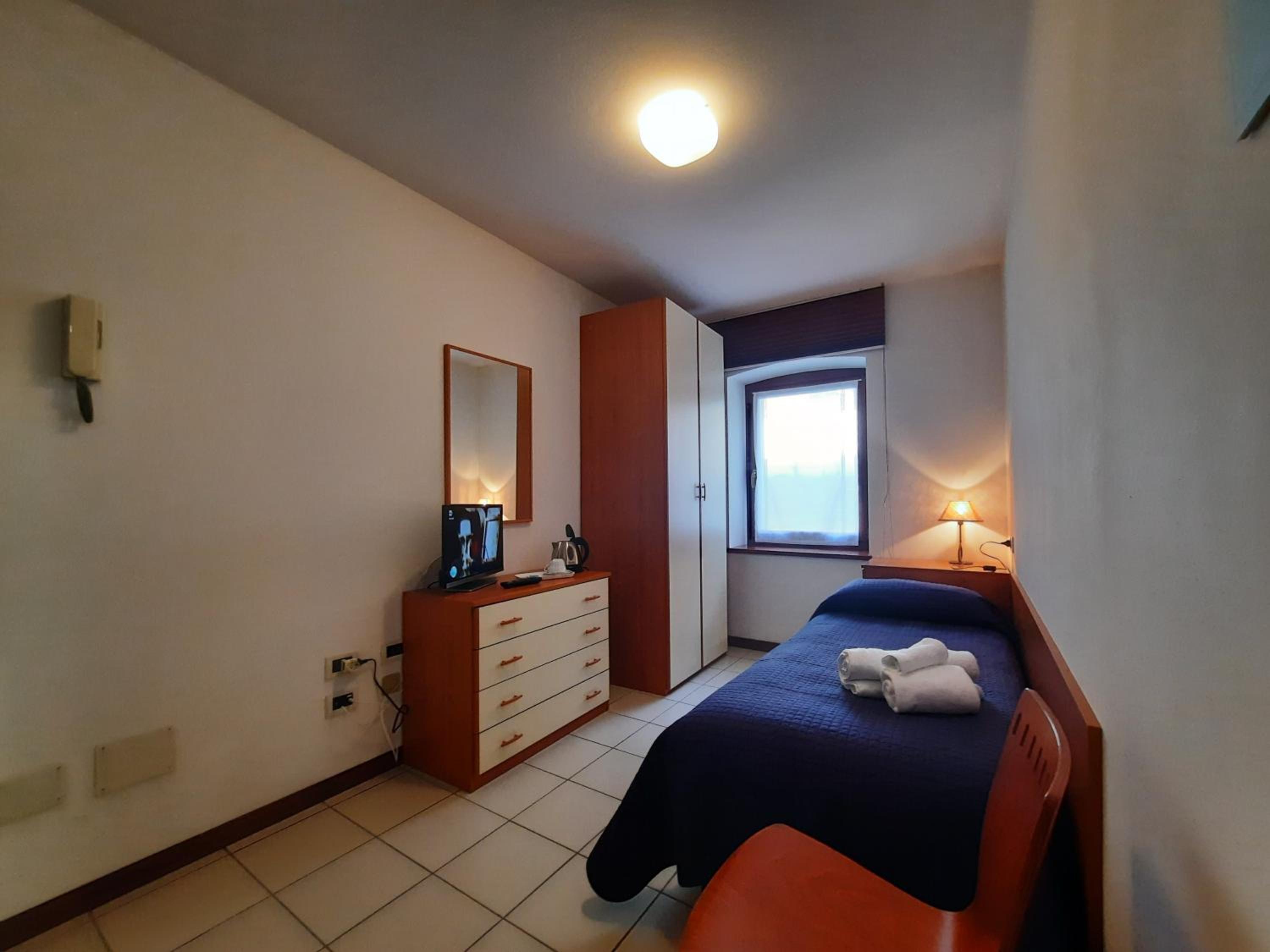Single Room photo 1
