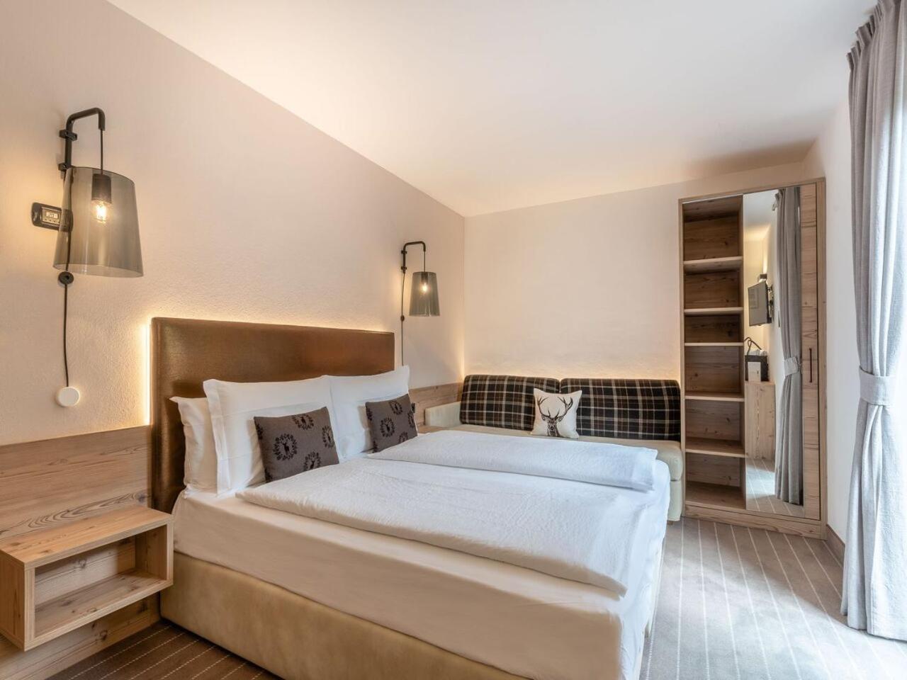 Economy Triple Room