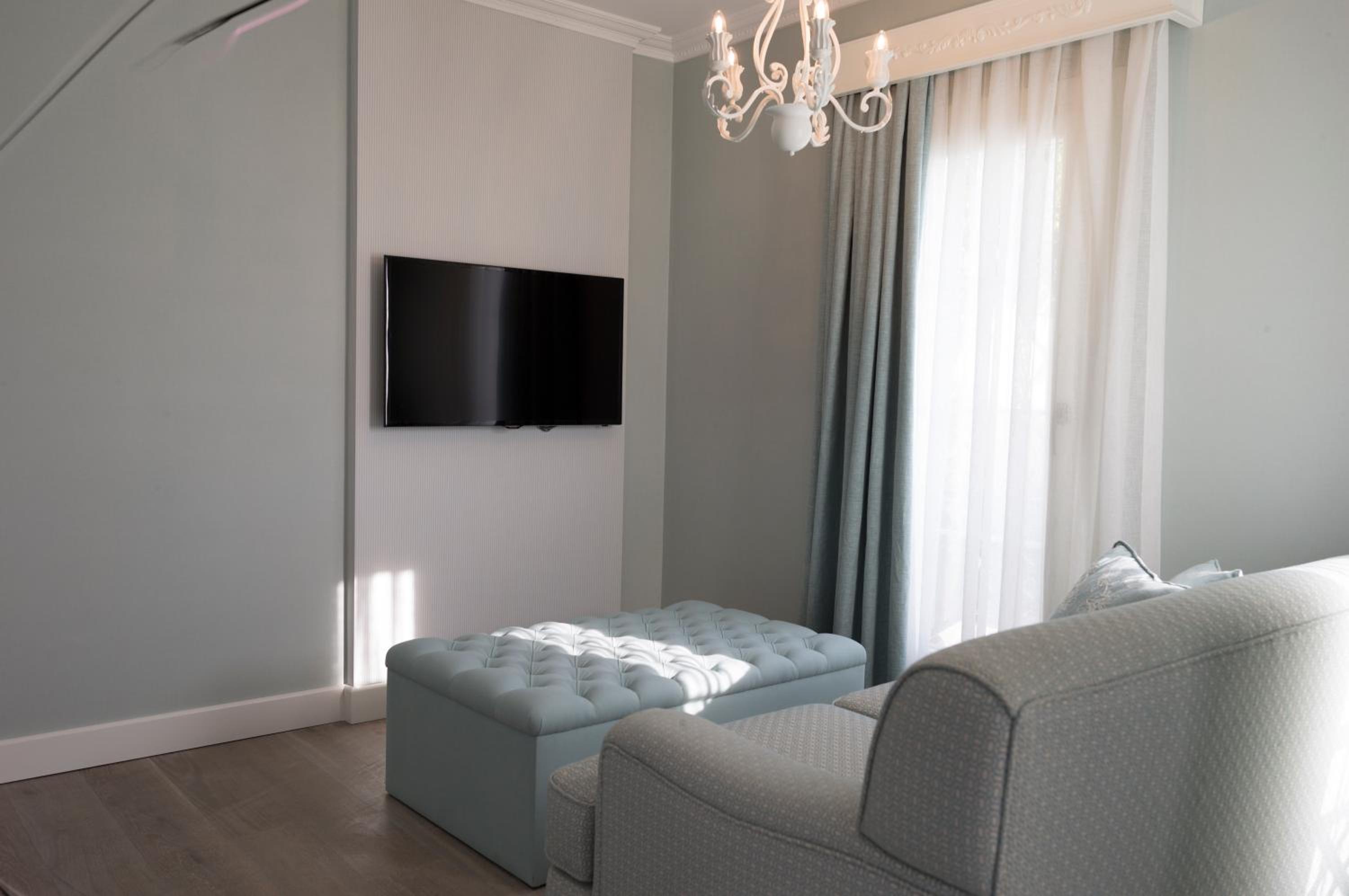 King Room with Spa Bath - Photo 5