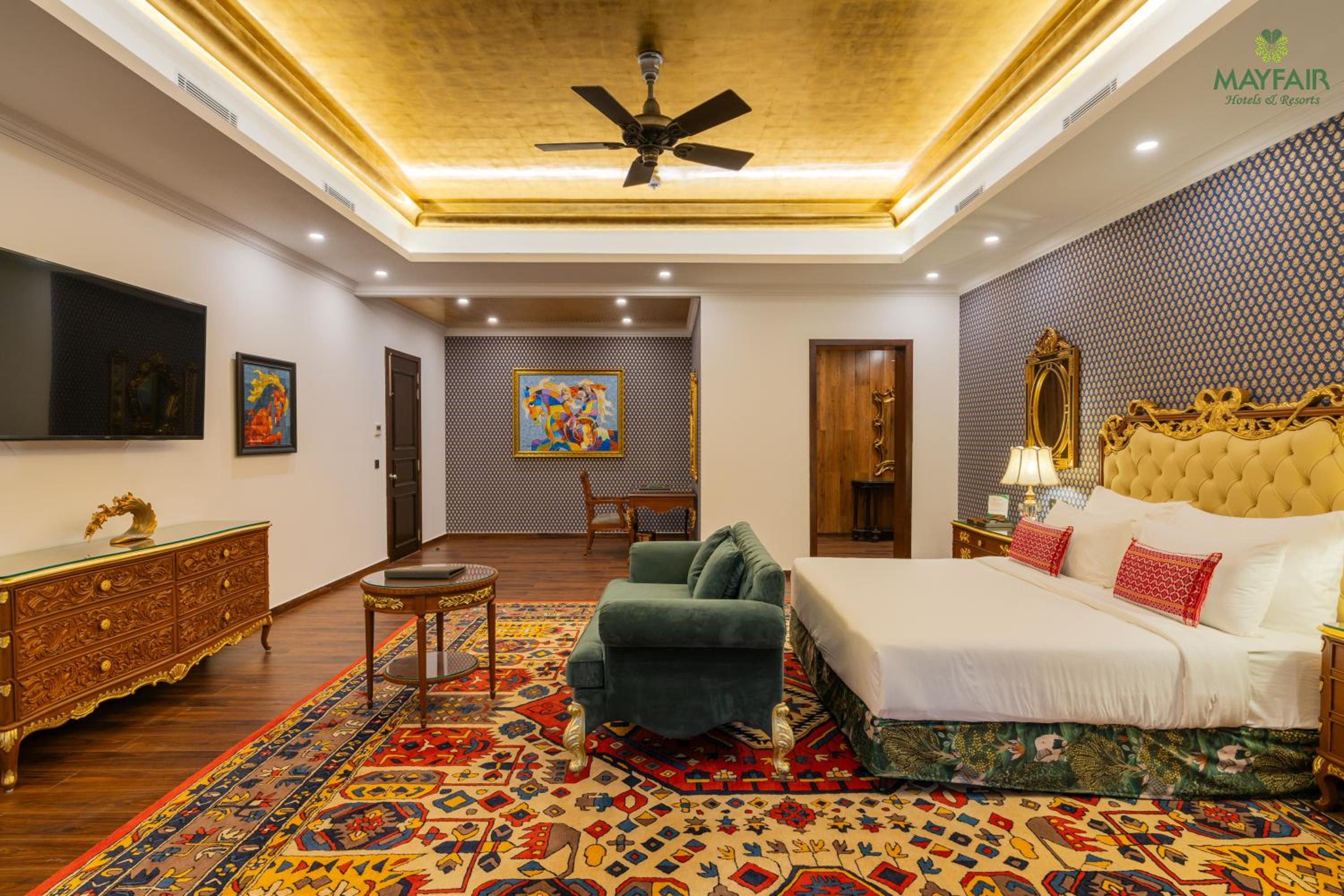 Regent Villa - 10% Discount on Laundry and F&B, Welcome Refreshments and High Tea, Welcome Drink on Arrival