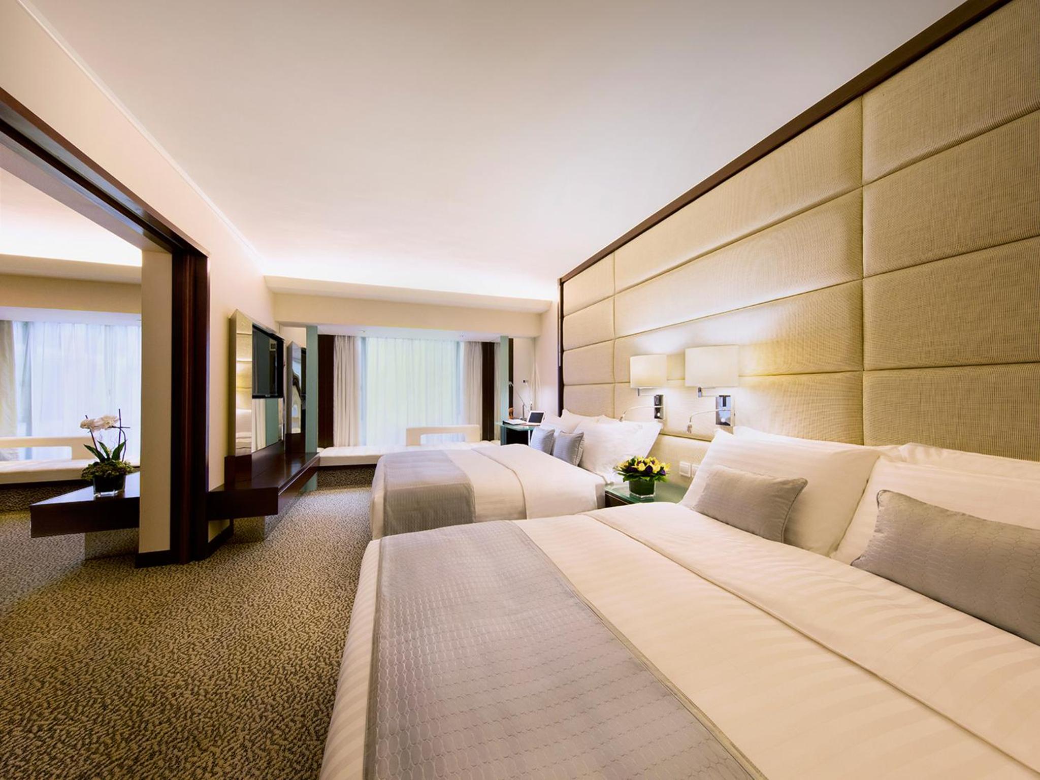 Family Suite thumbnail 6