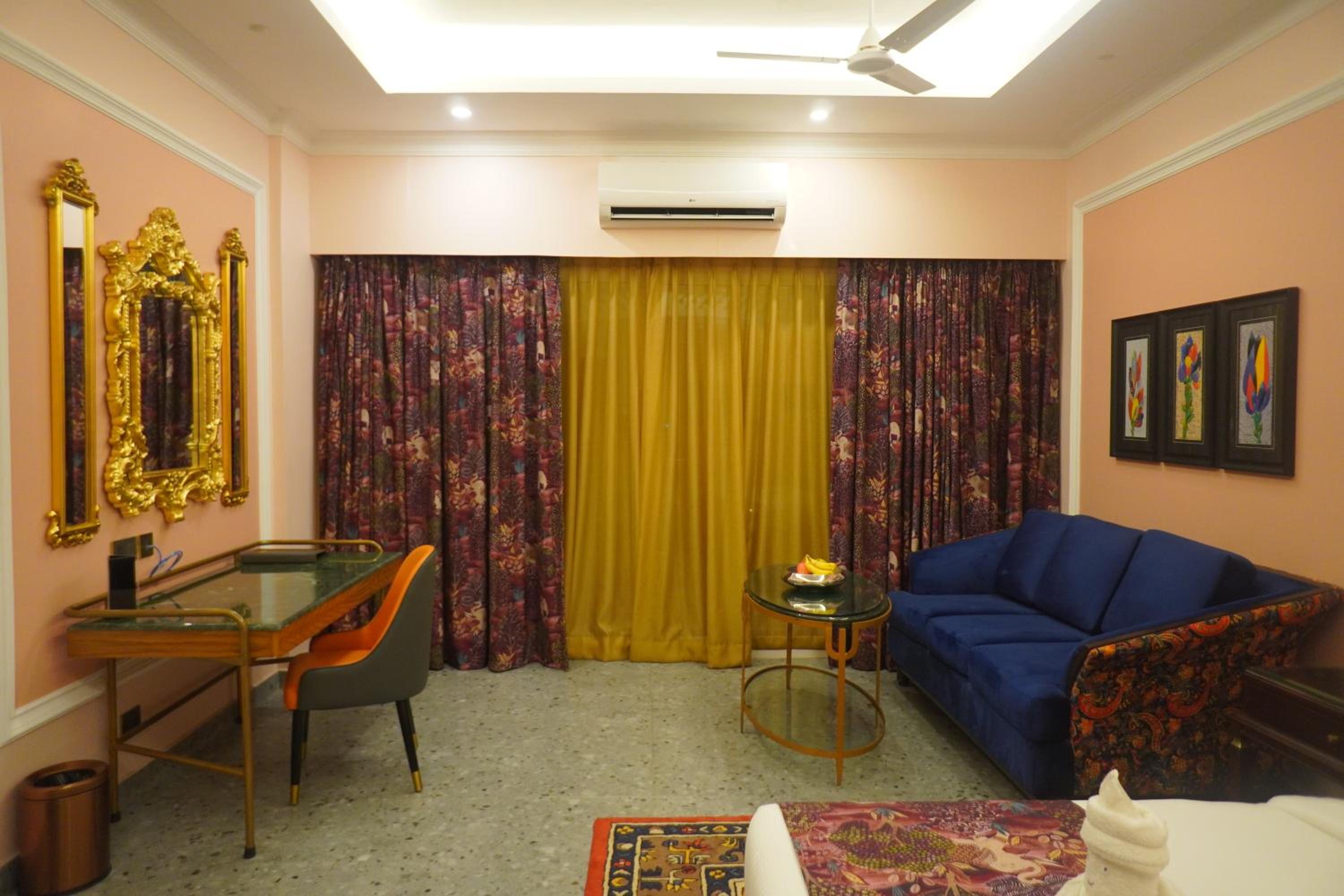 Executive Suite photo 3