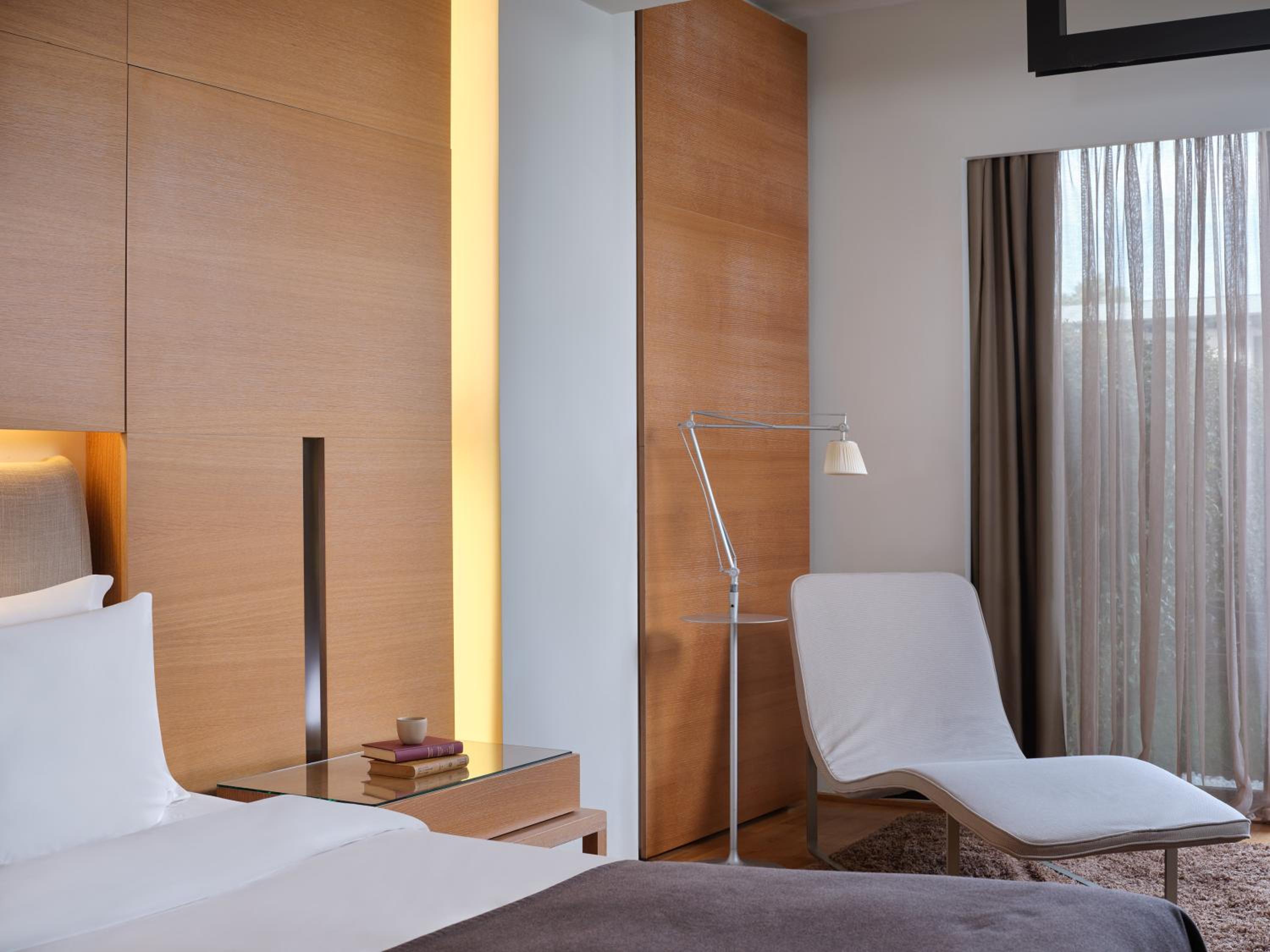 Junior Suite with Garden View photo 3