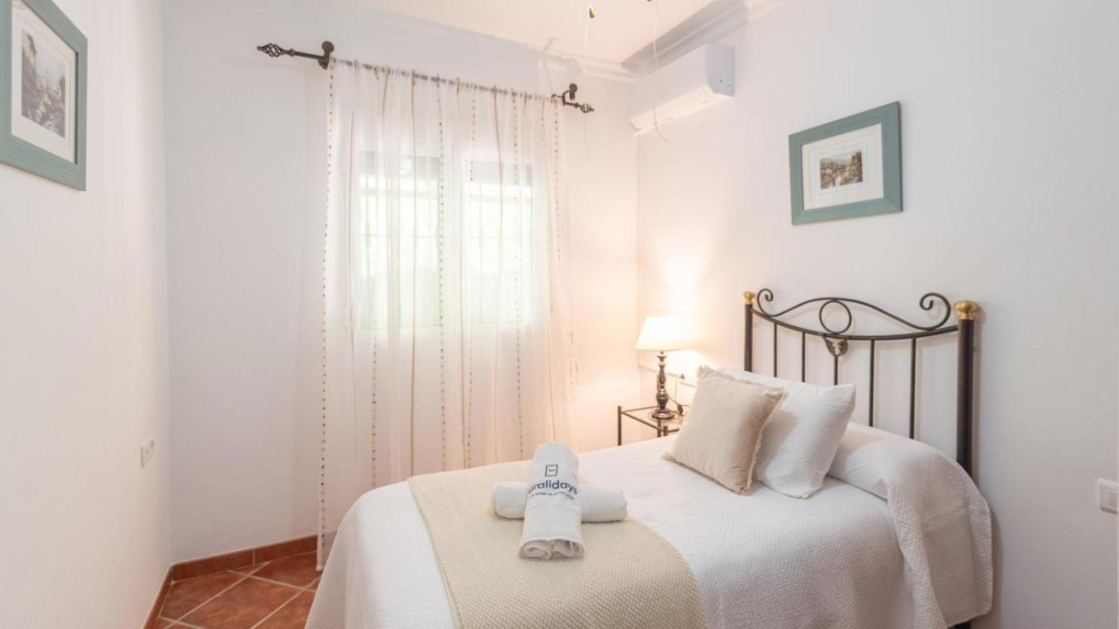 Three-Bedroom Villa photo 3