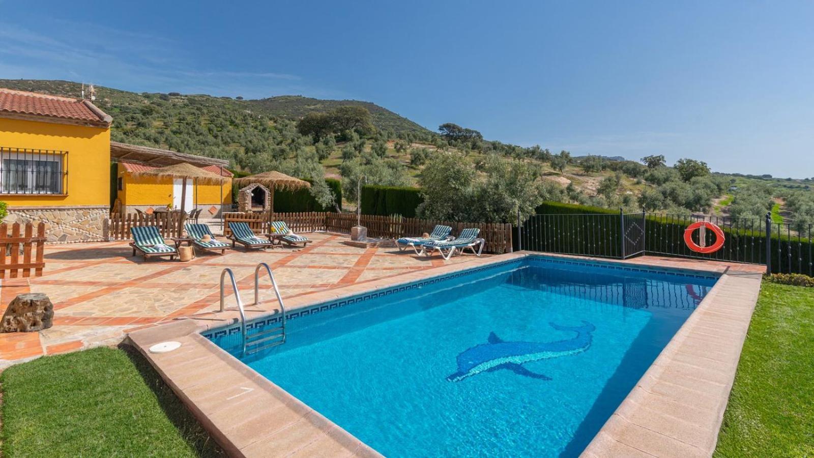 Three-Bedroom Villa photo 2