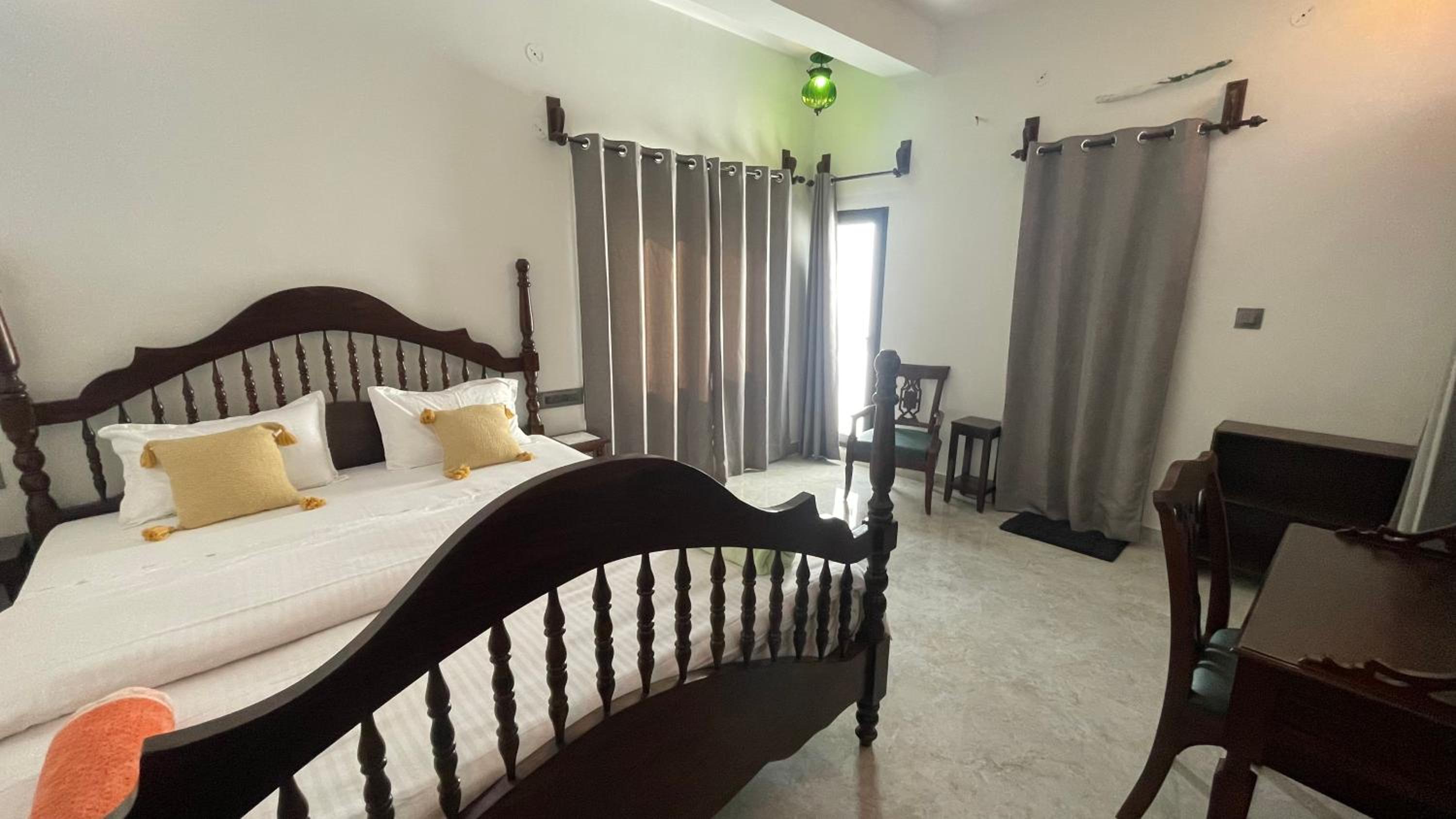 Deluxe Double Room photo 3