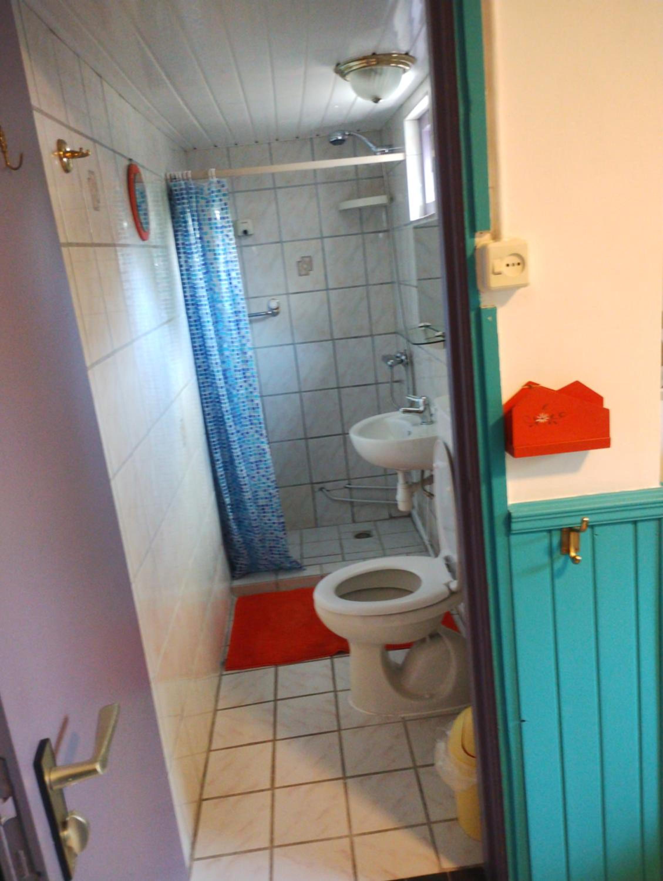 Double Room with Private Bathroom photo 3