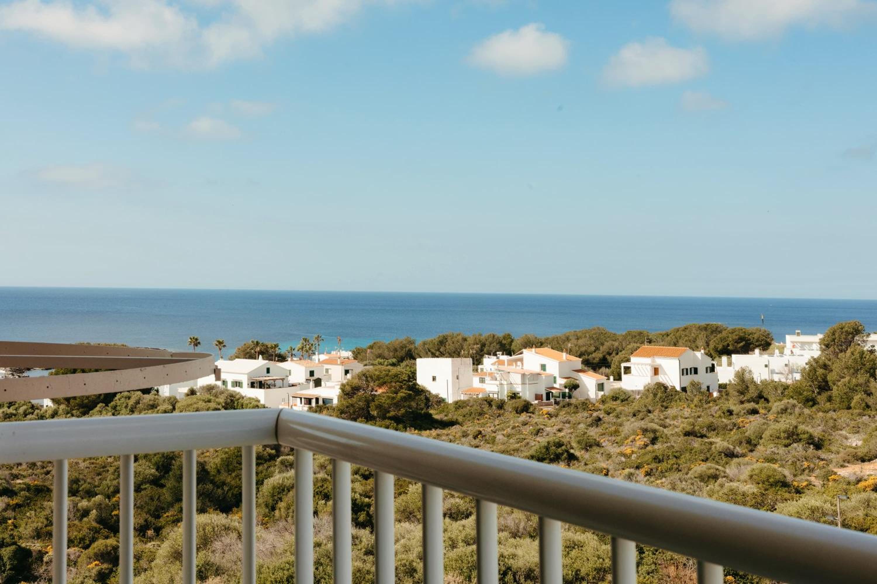 Twin Room with Sea View (2 Adults + 1 Child)