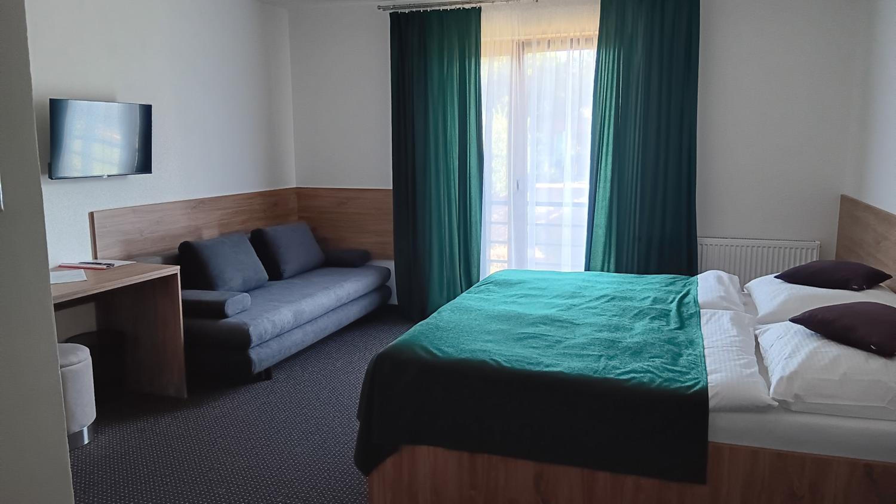 Deluxe Double or Twin Room photo 1