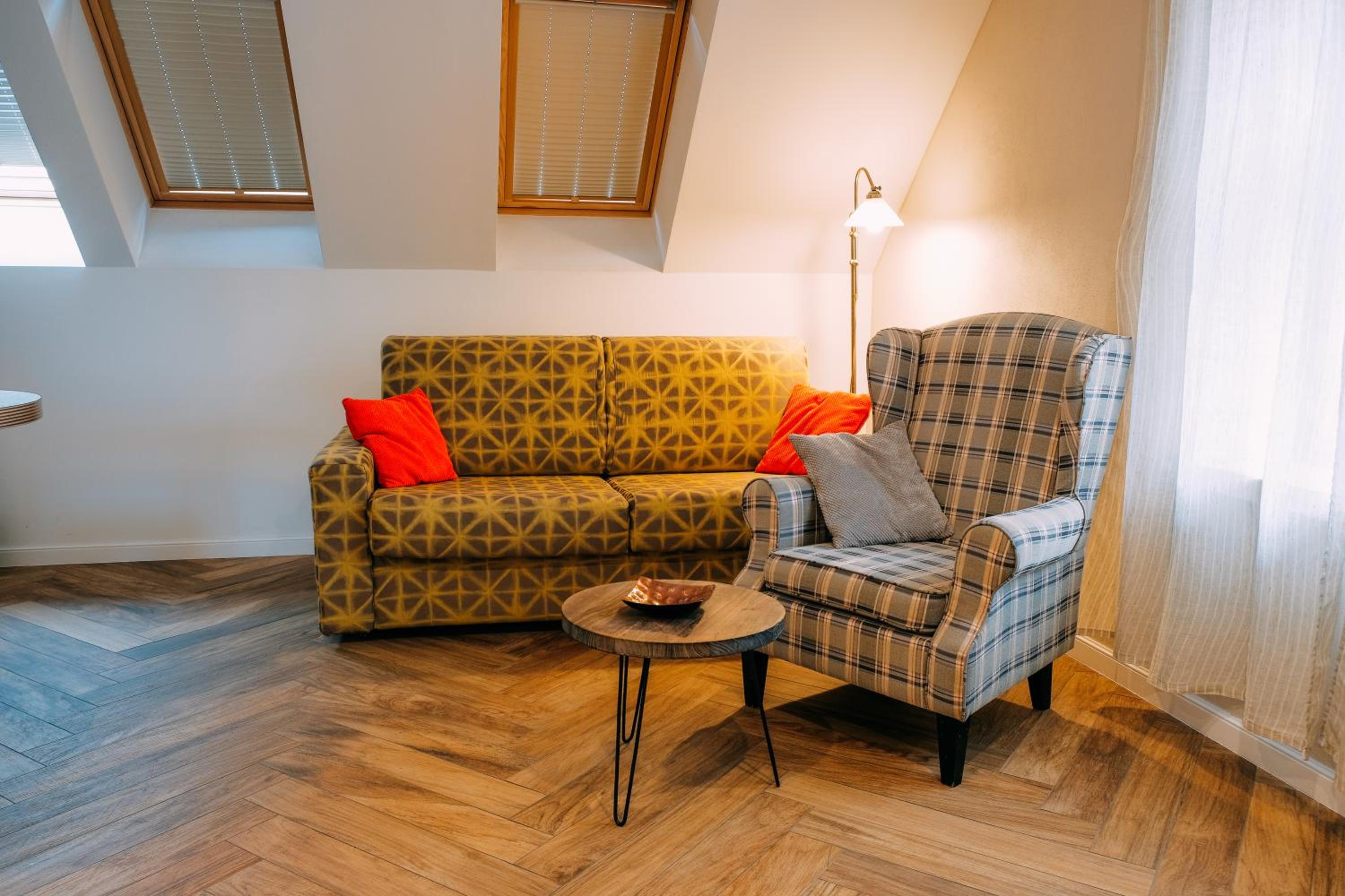 Superior One-Bedroom Apartment