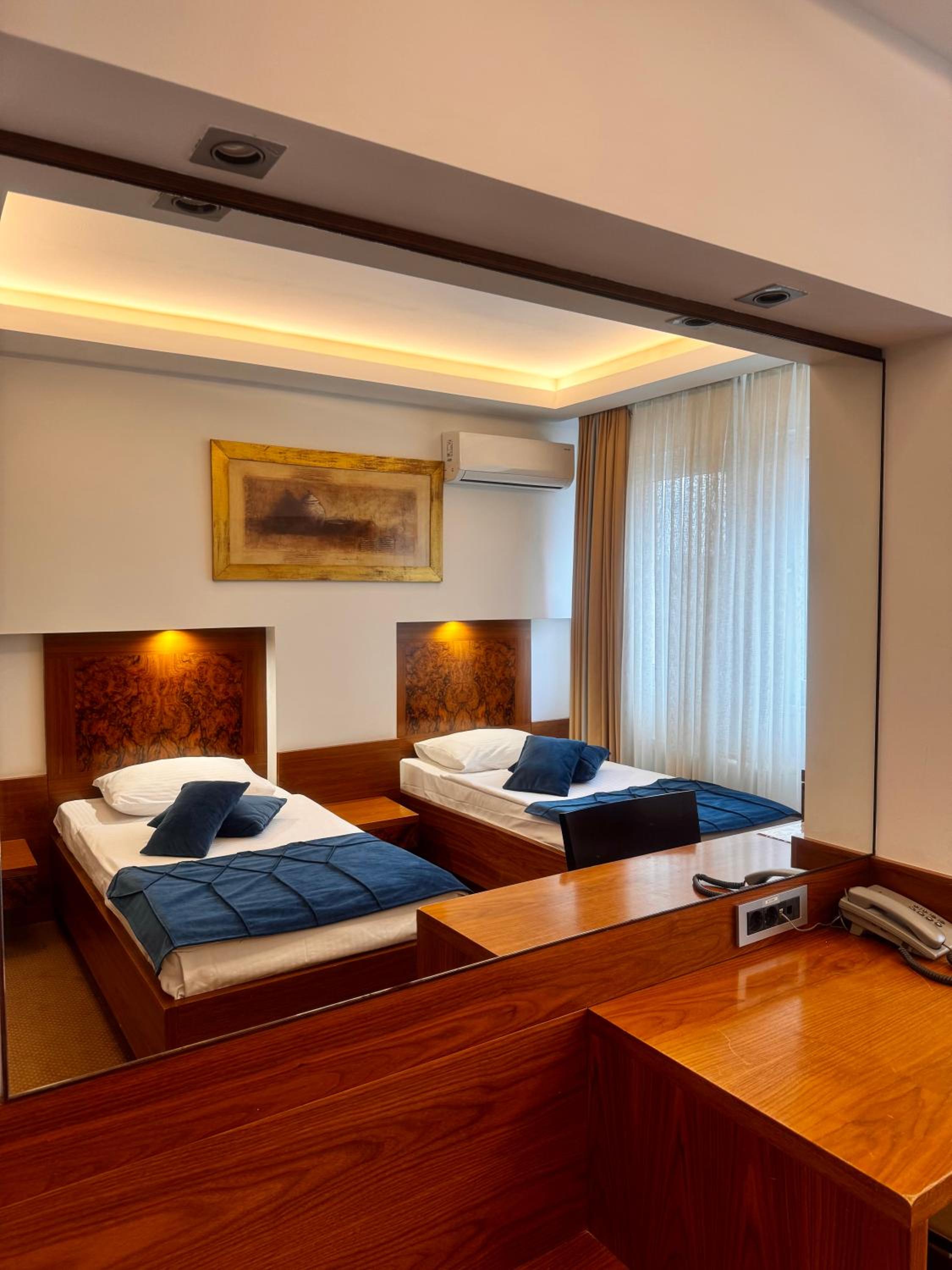Economy Twin Room