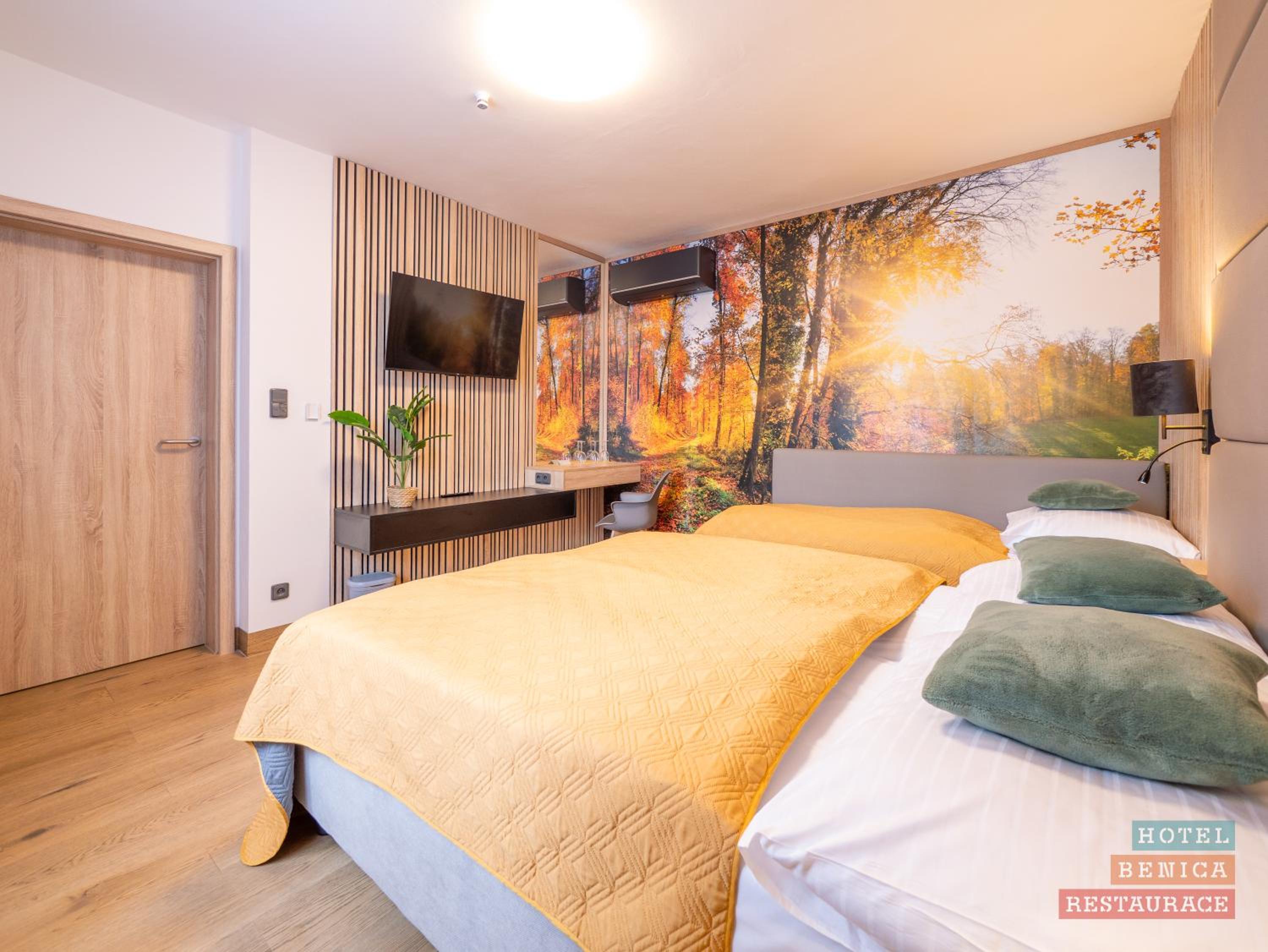 Deluxe Triple Room - Photo 2