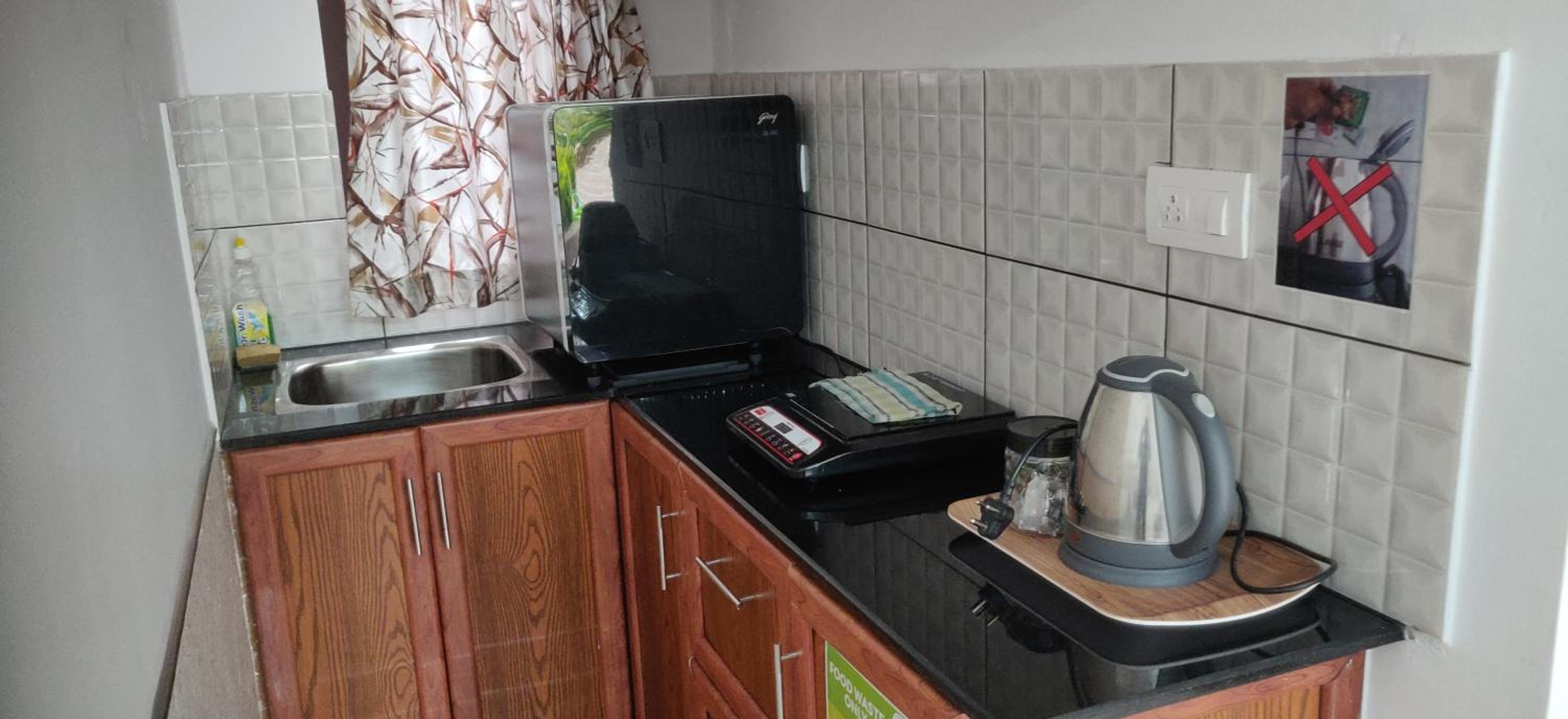 Budget Double Room - Photo 4