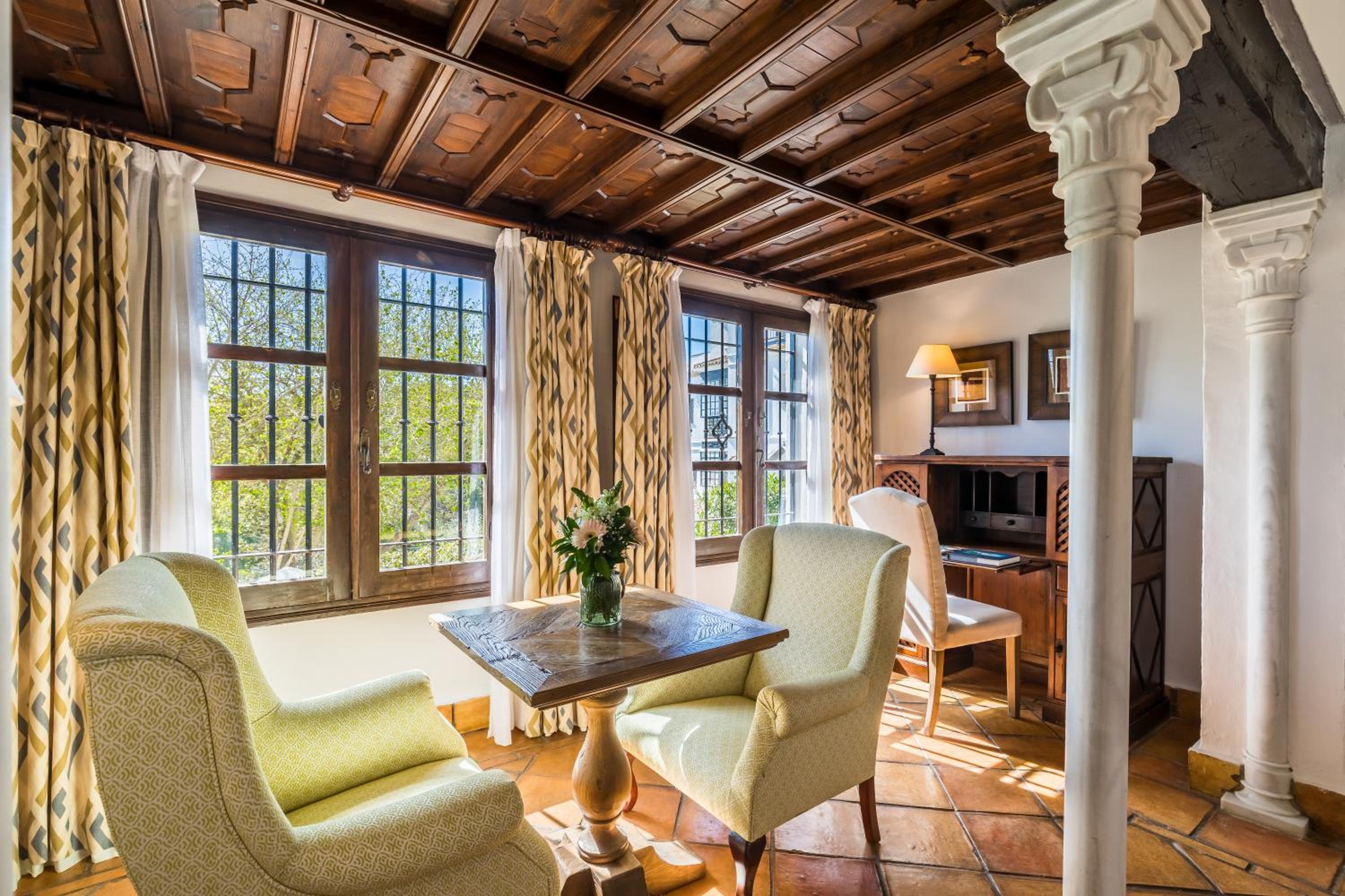 Superior King Suite