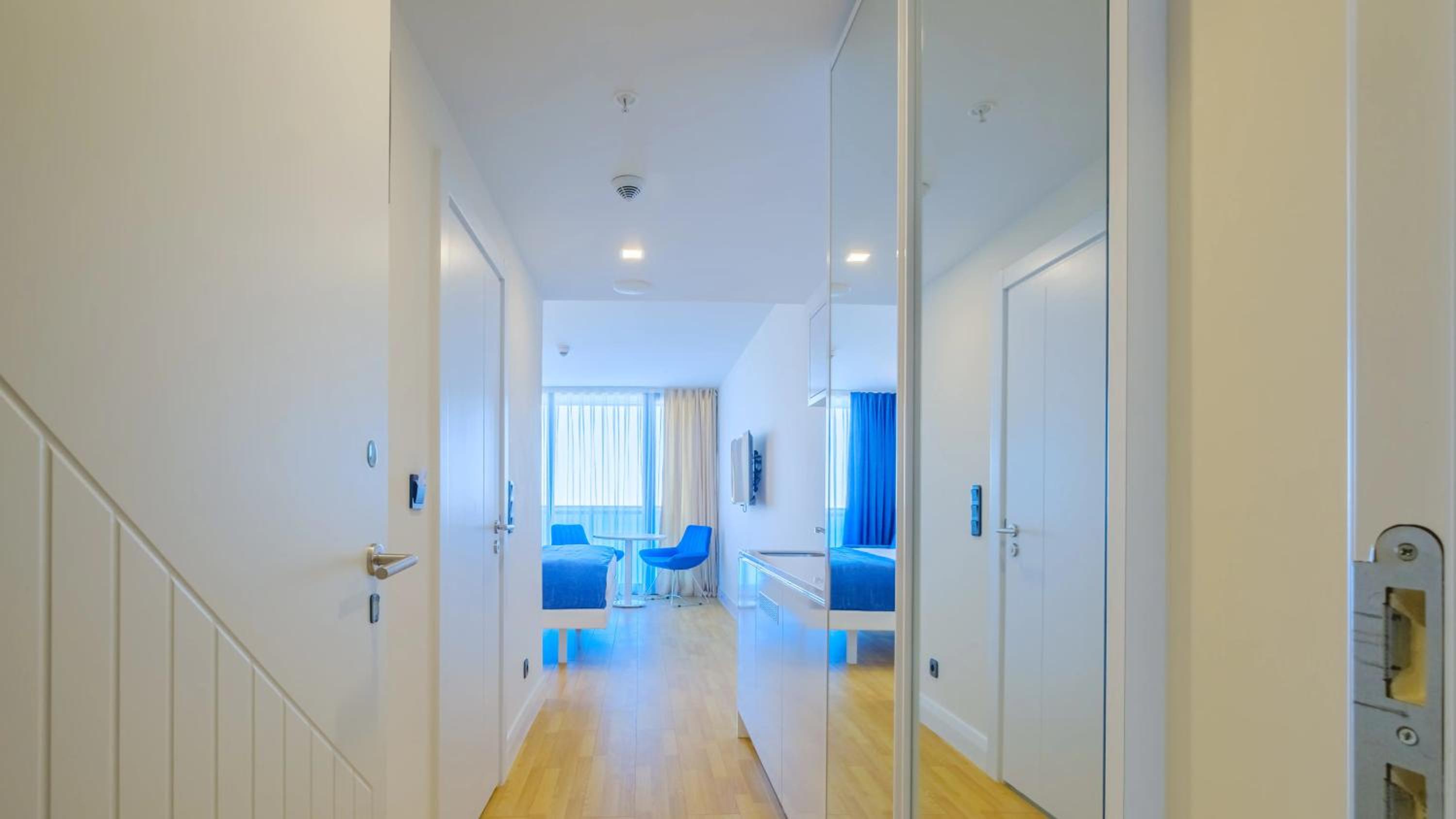 Suite with Sea View - Photo 7