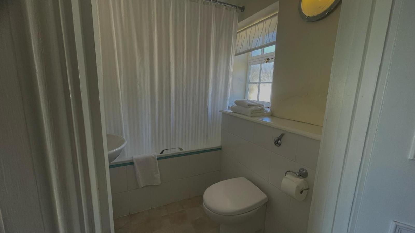 Classic Triple Room - Photo 1