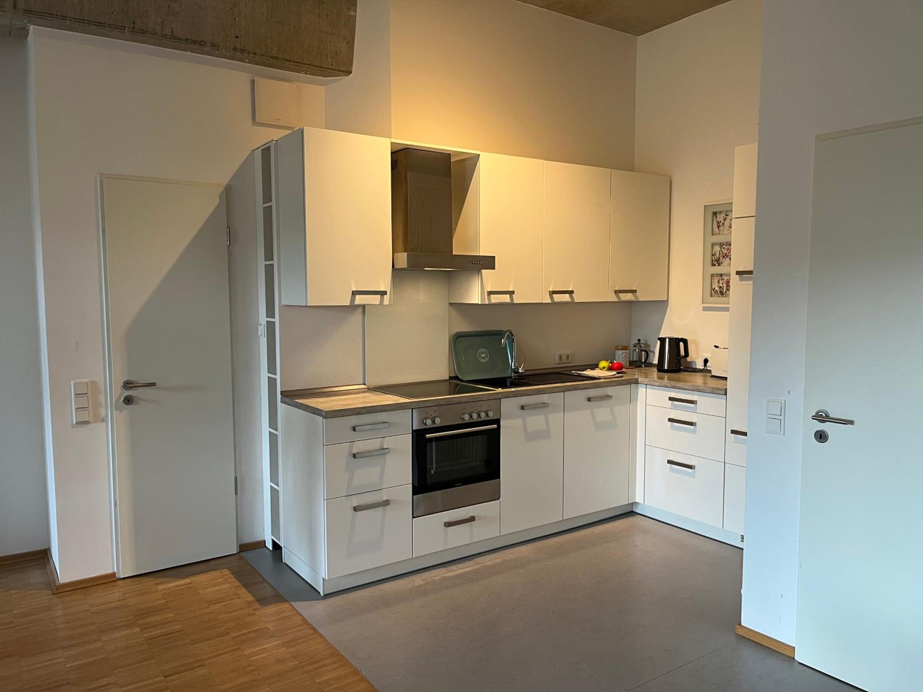 One-Bedroom Apartment with Balcony photo 3