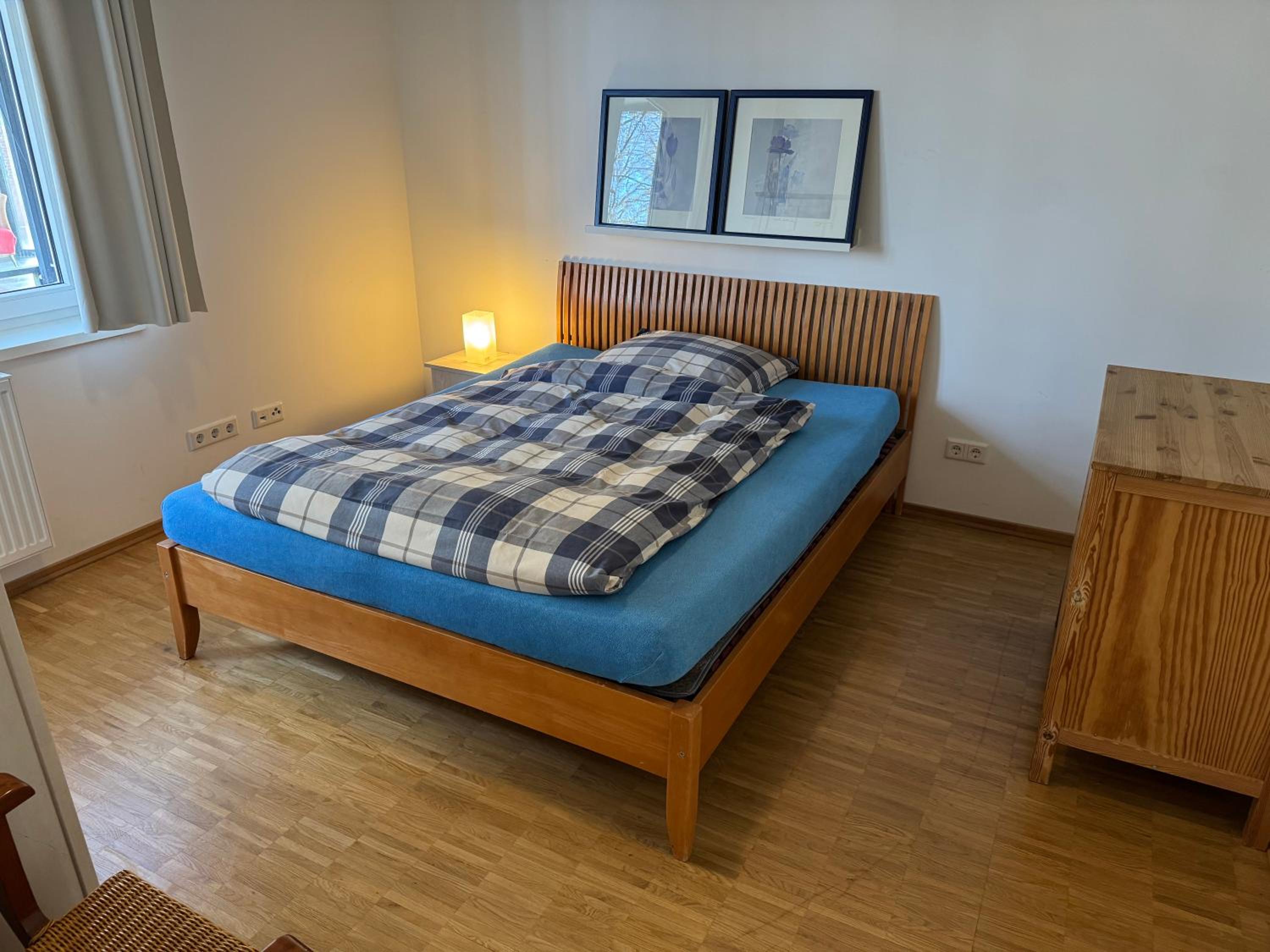 One-Bedroom Apartment with Balcony