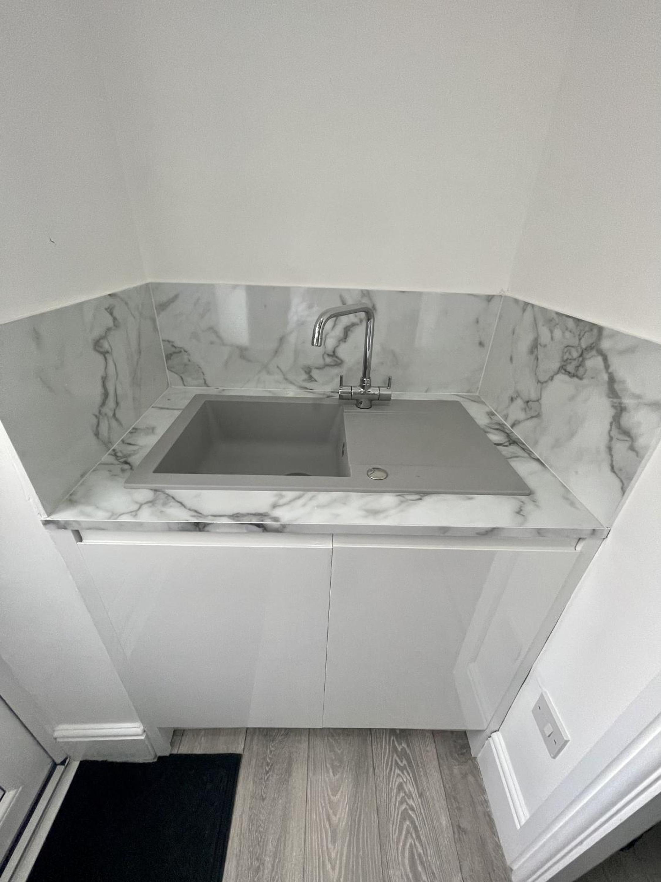 delux suite with spa bathroom and hot tub garden - Photo 5