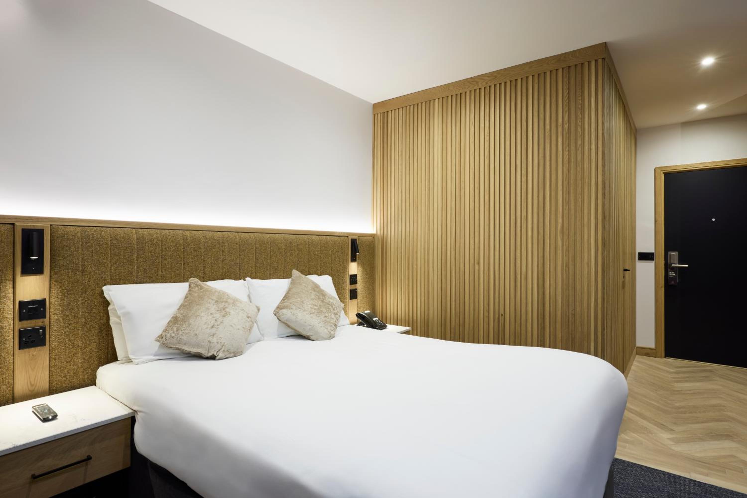 Superior Double Room photo 2
