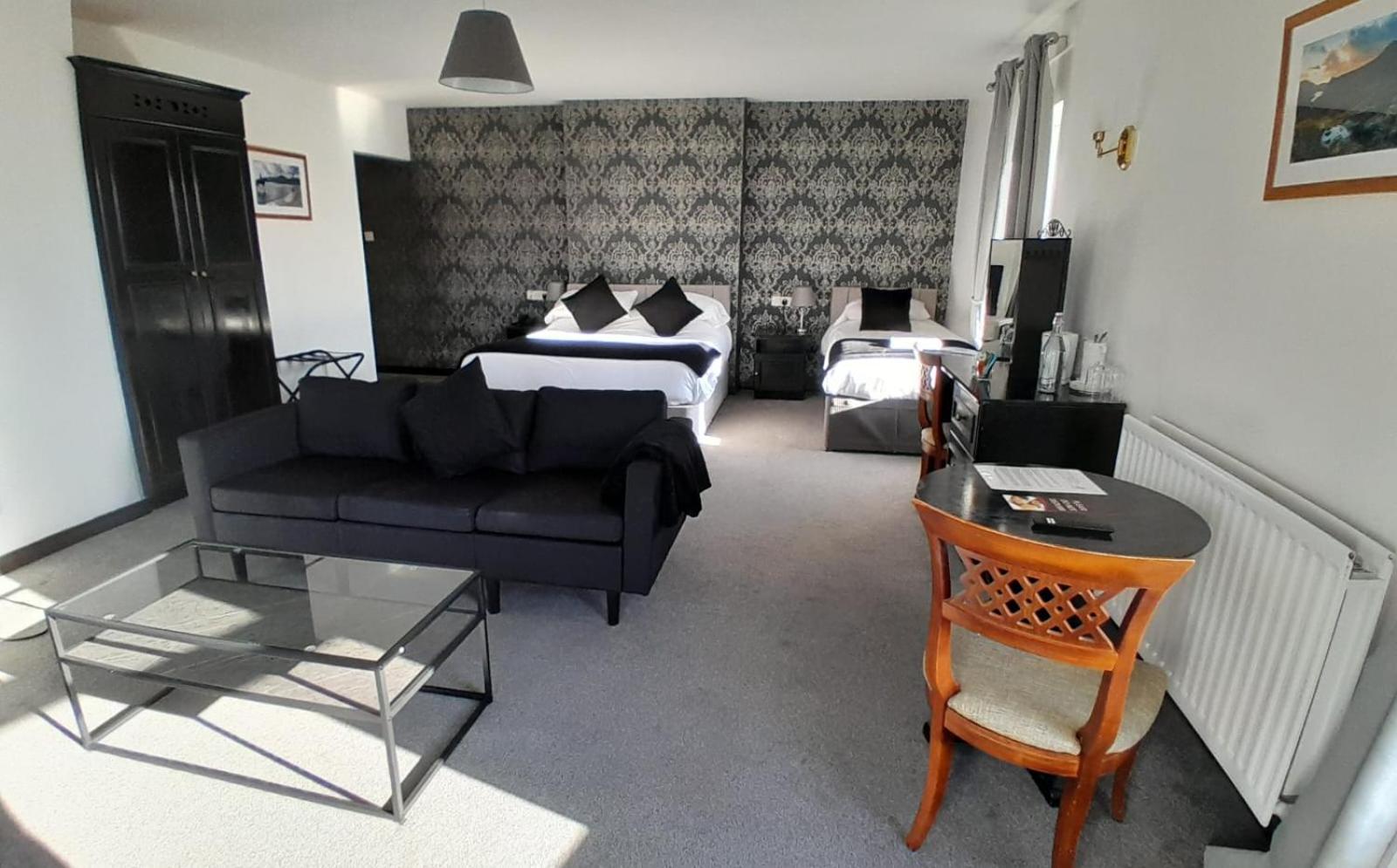 Triple Room - Photo 2