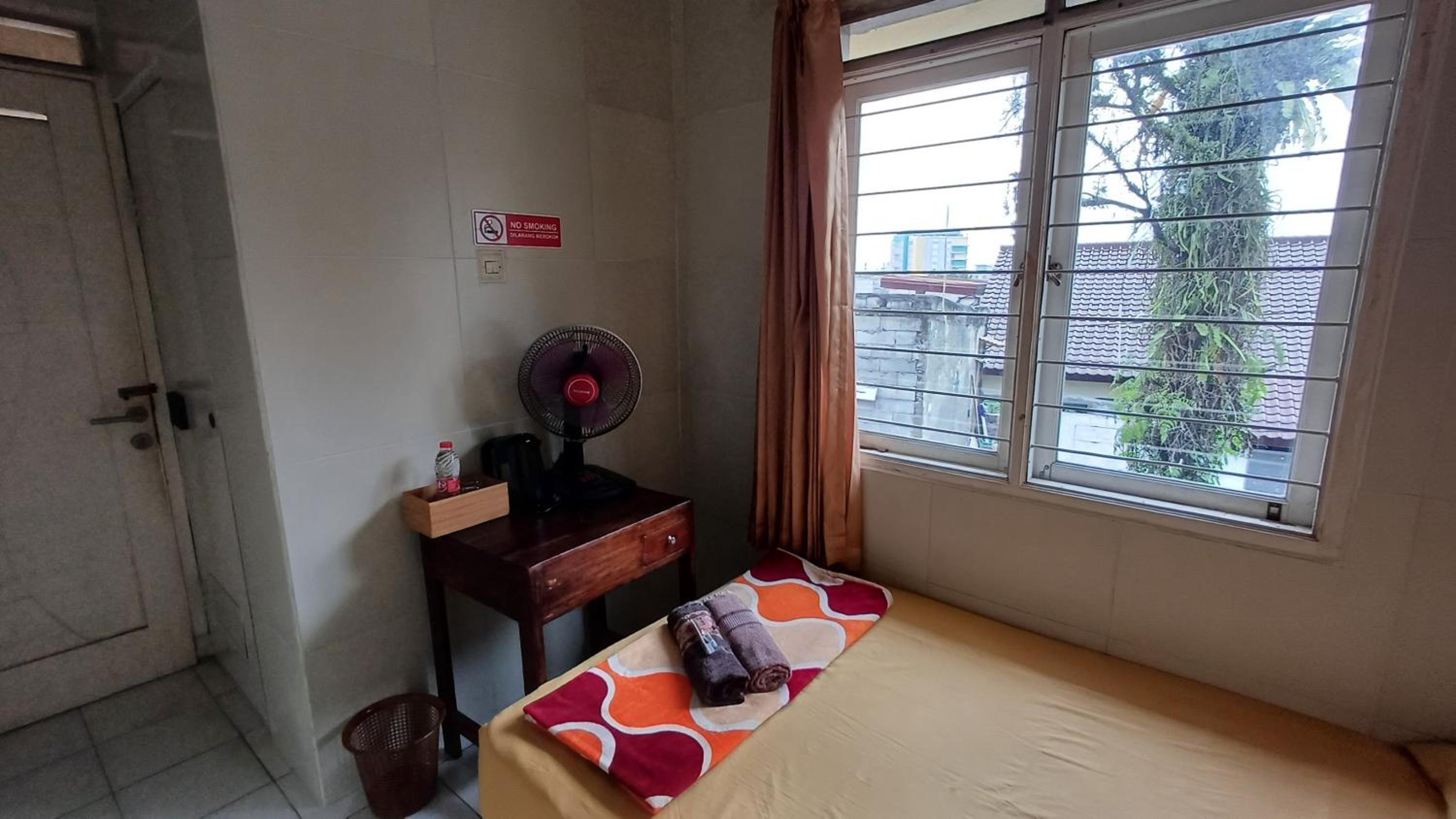 Small Double Room - Photo 4