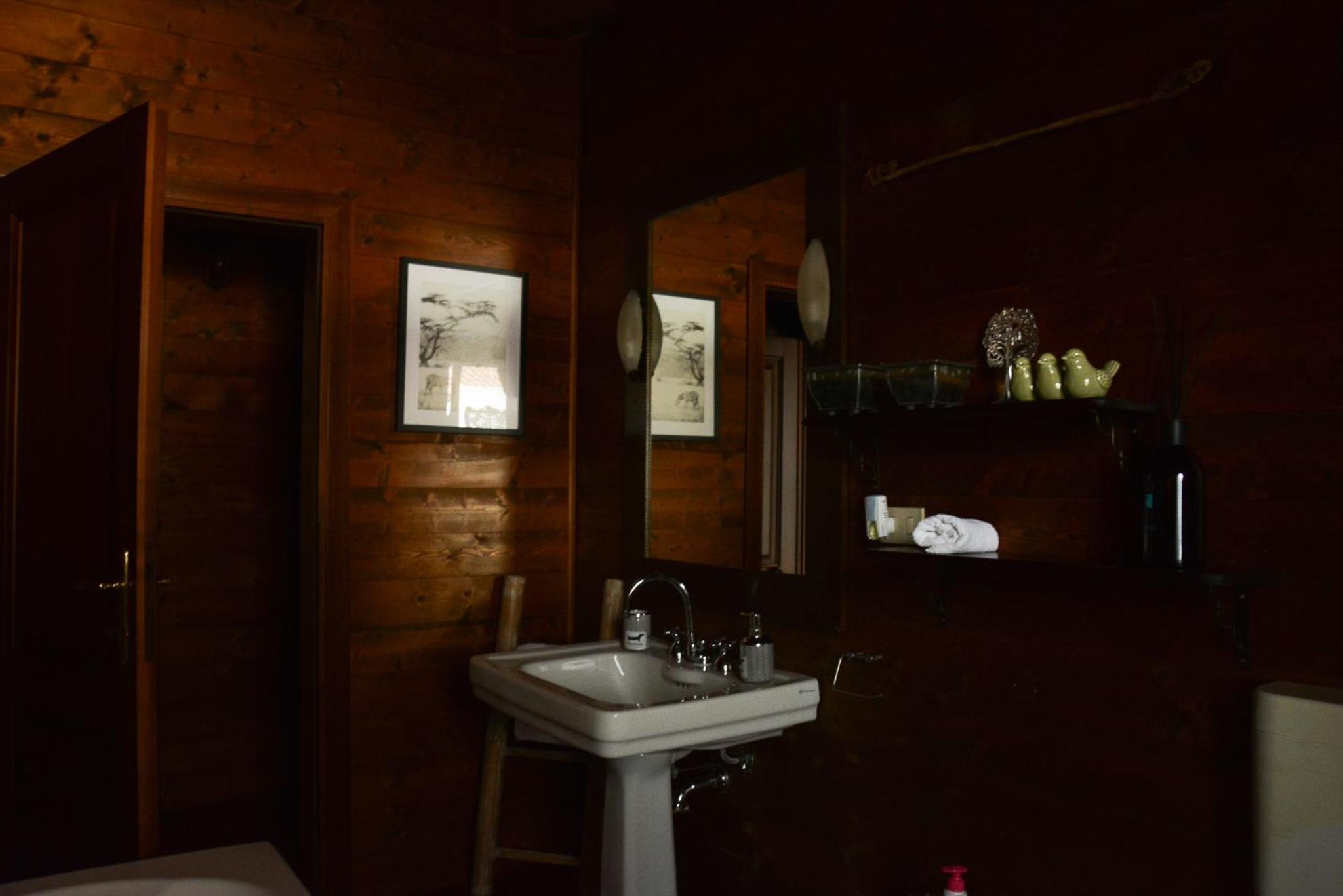 Double Room with Private Bathroom photo 2
