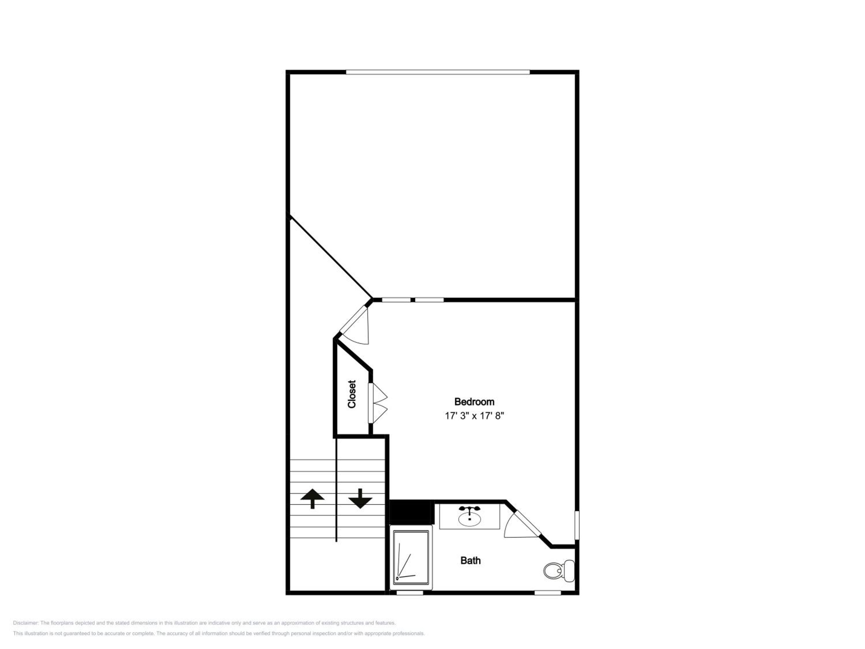 Six-Bedroom House photo 3