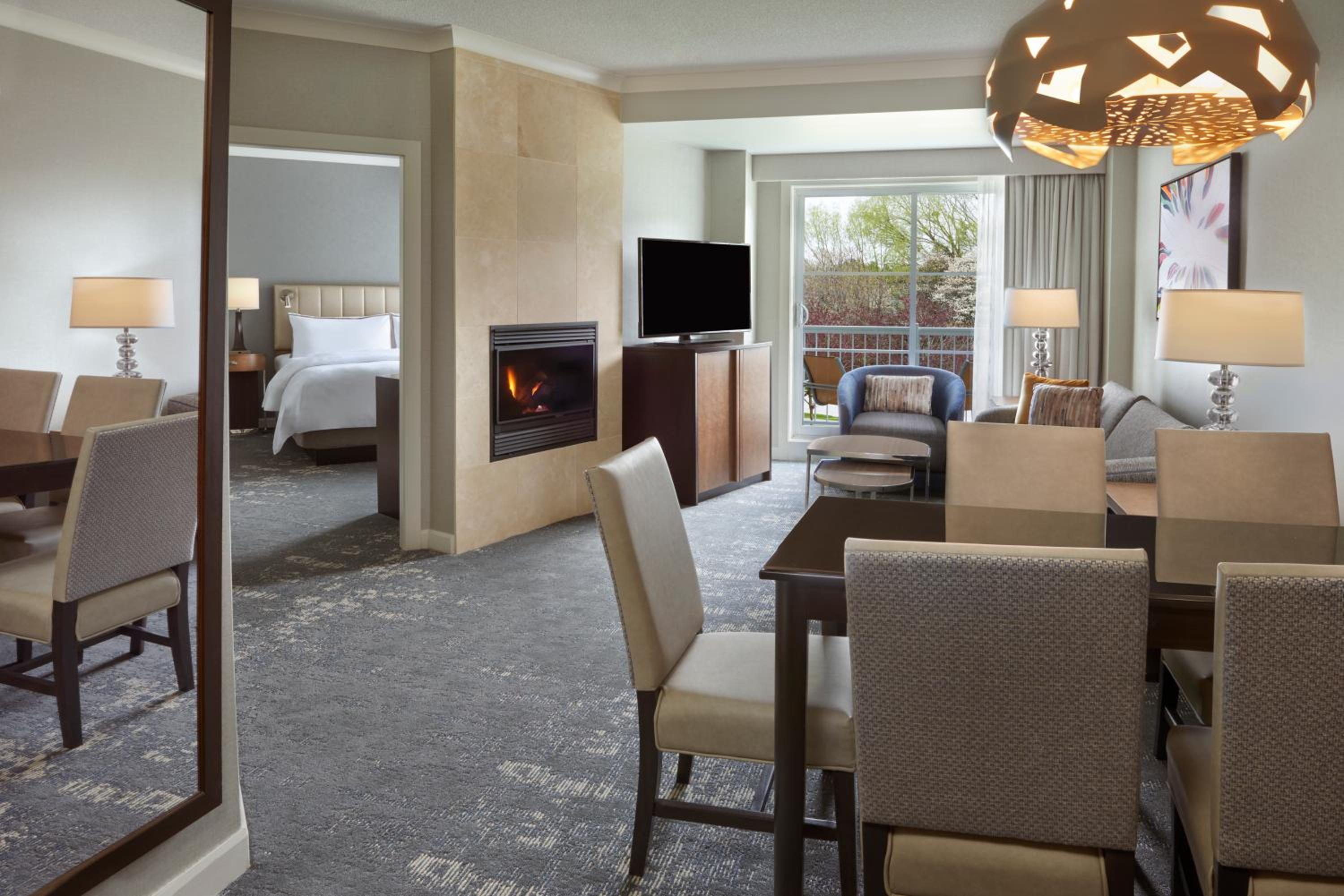 One-Bedroom King Suite with Sofa Bed - Photo 1