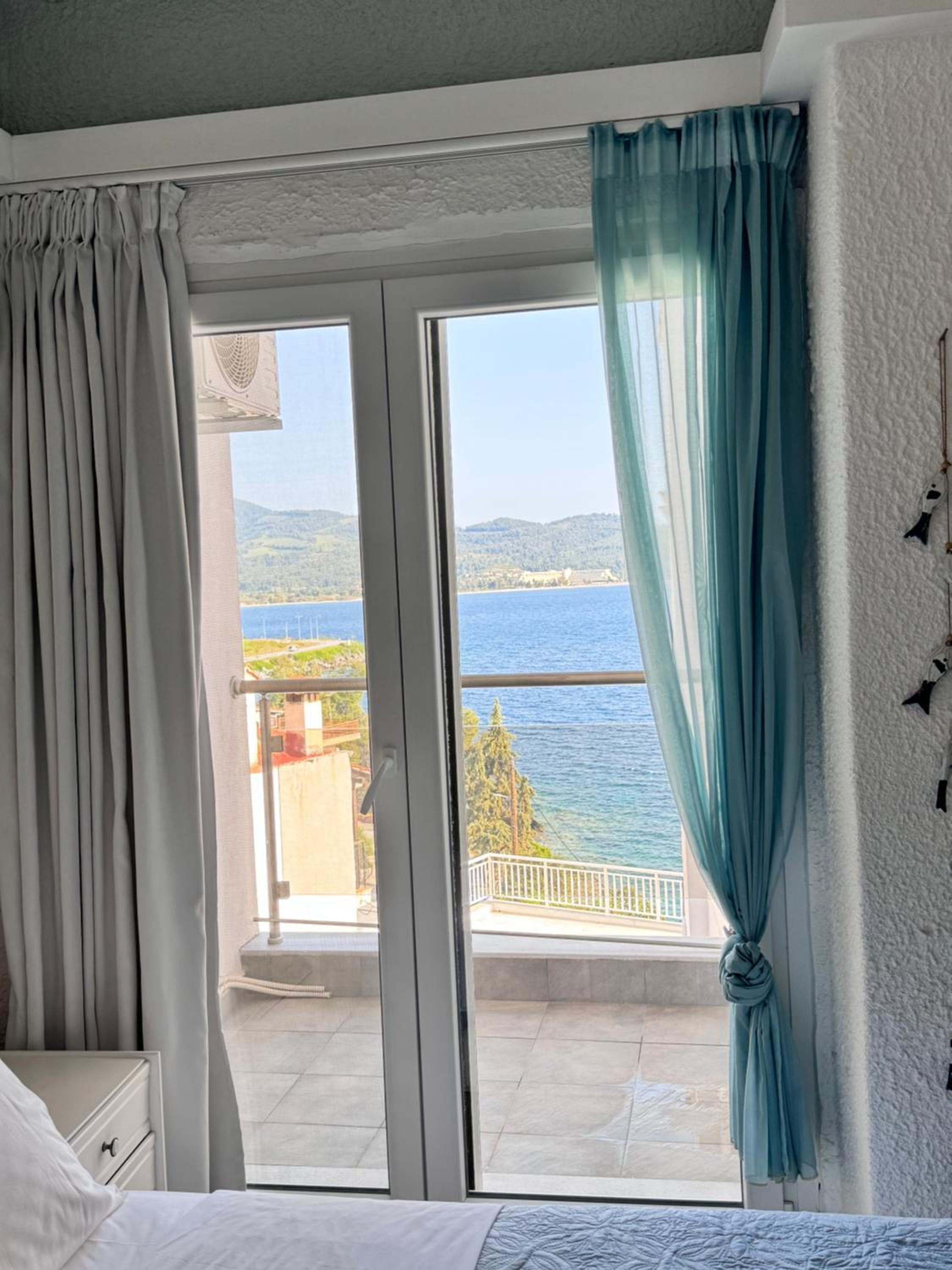 King Suite with Sea View