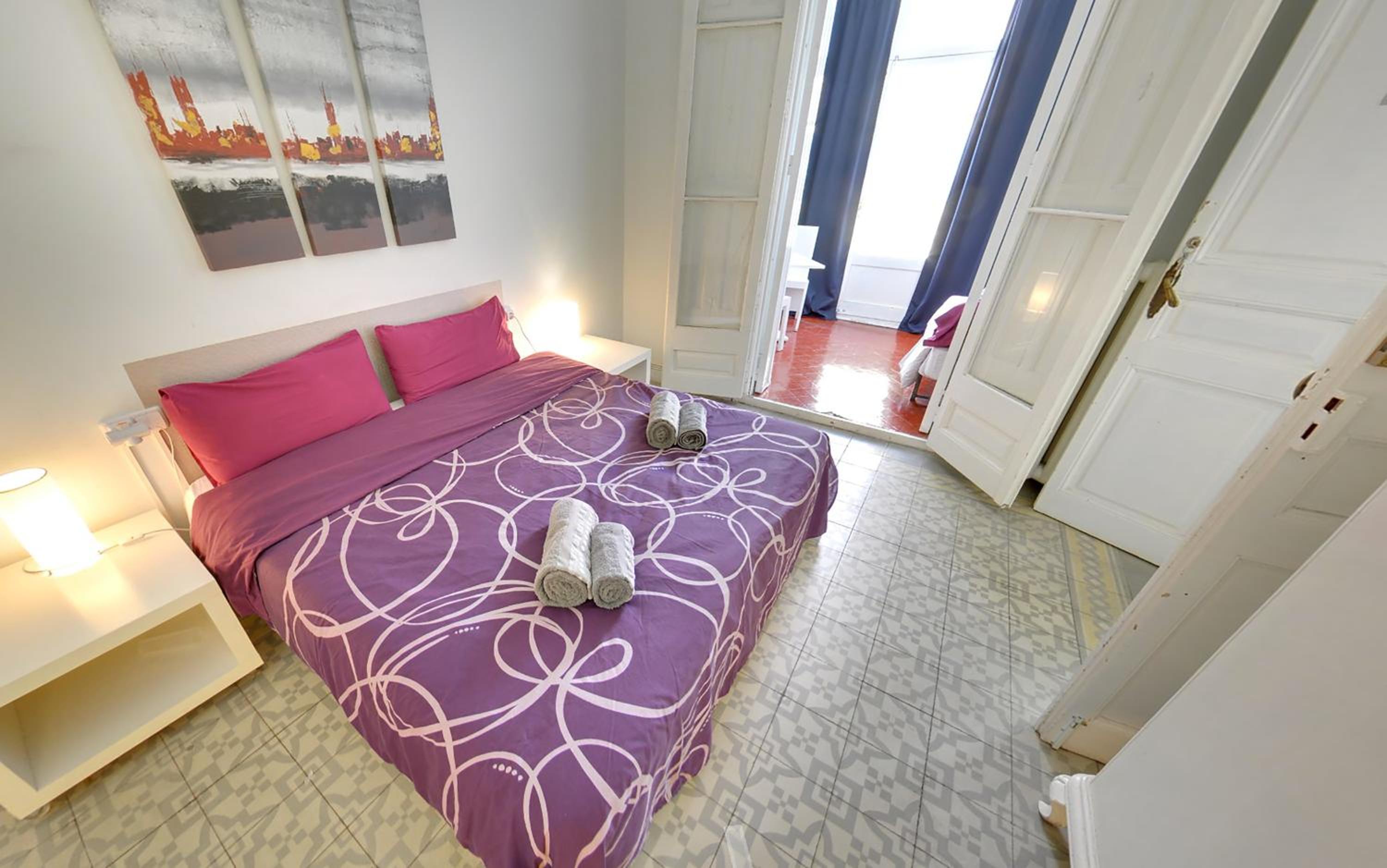 Superior Triple Room with Balcony and Shared Bathroom photo 2